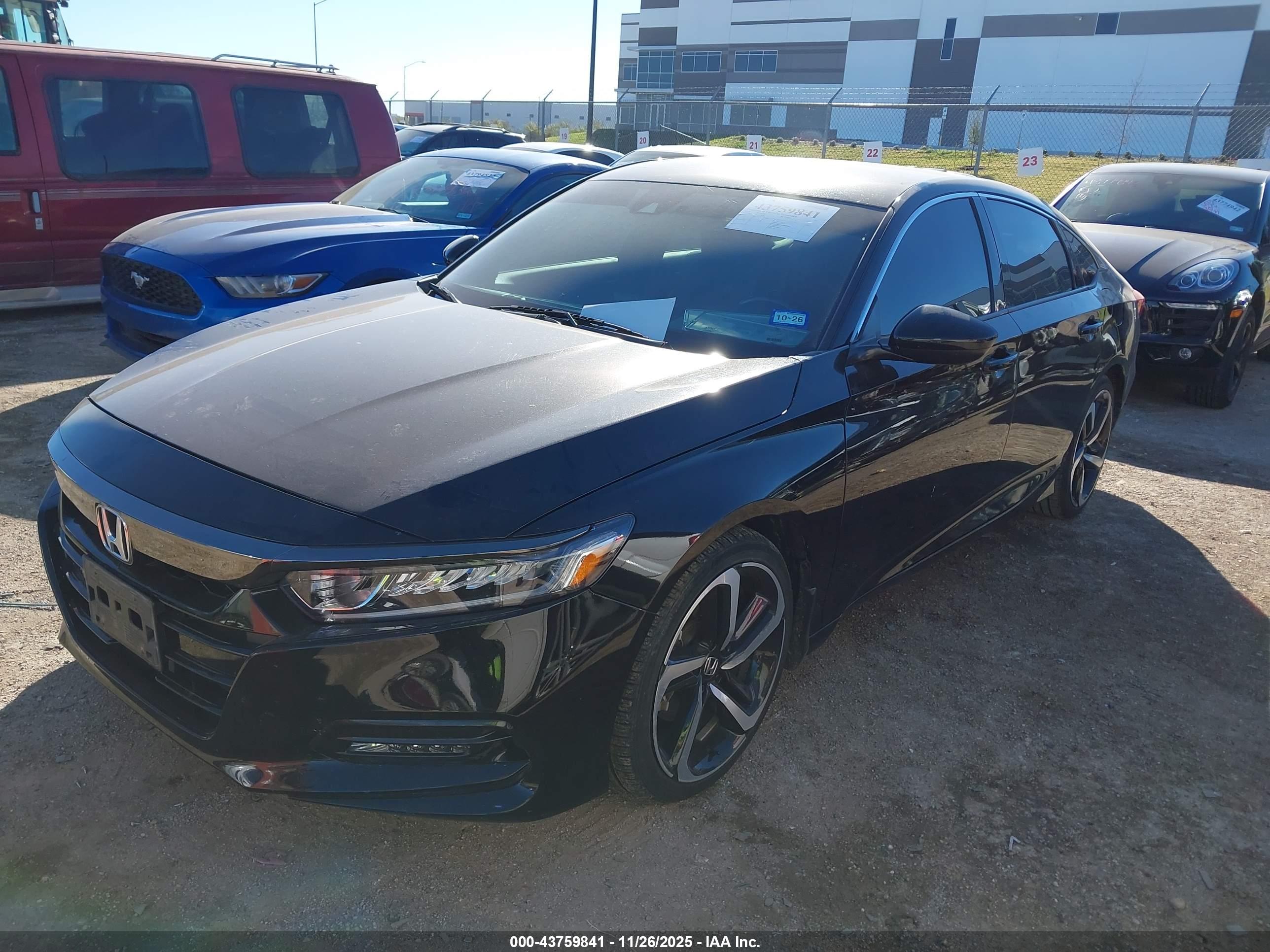 HONDA ACCORD image 2