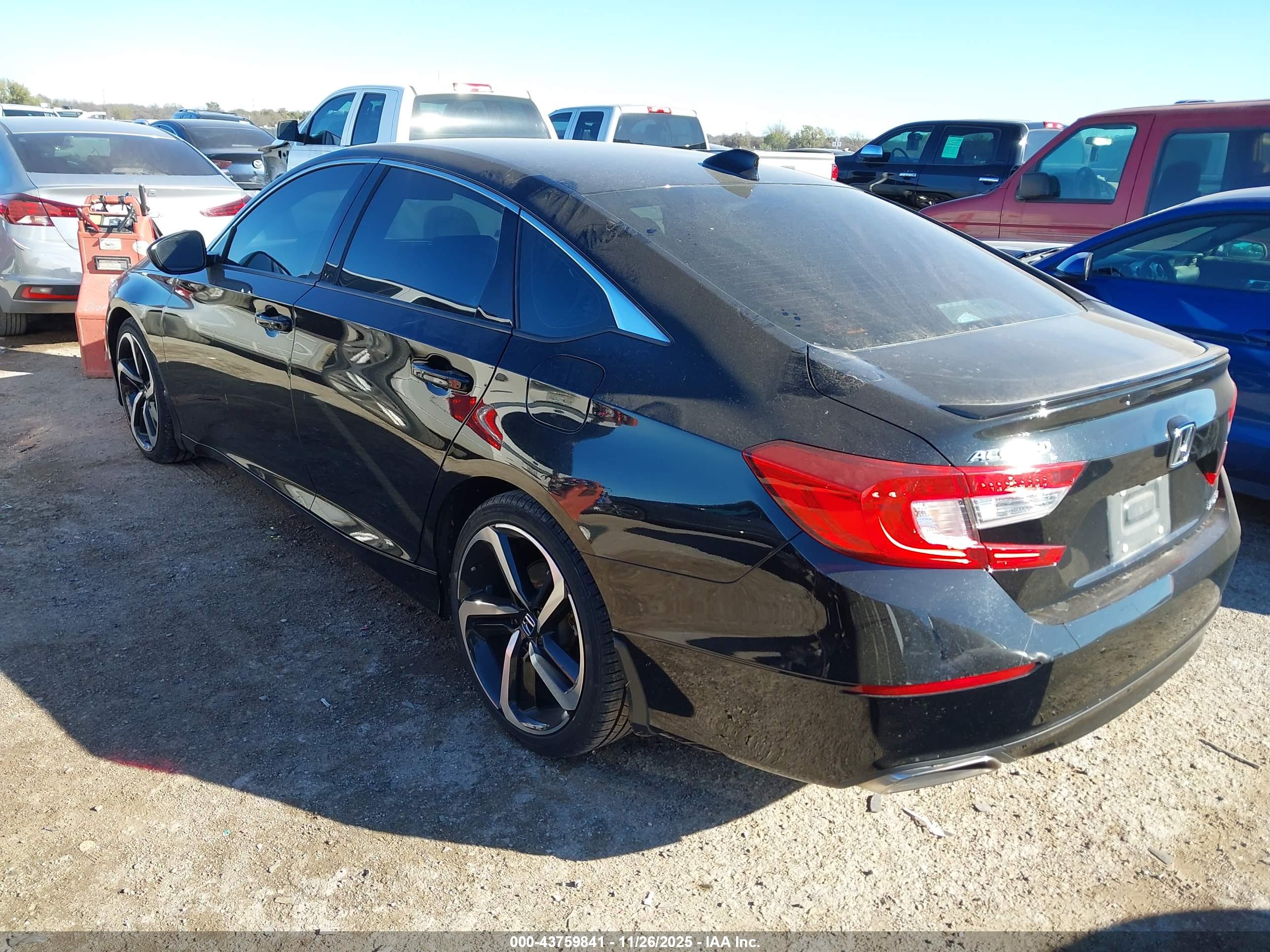 HONDA ACCORD image 3
