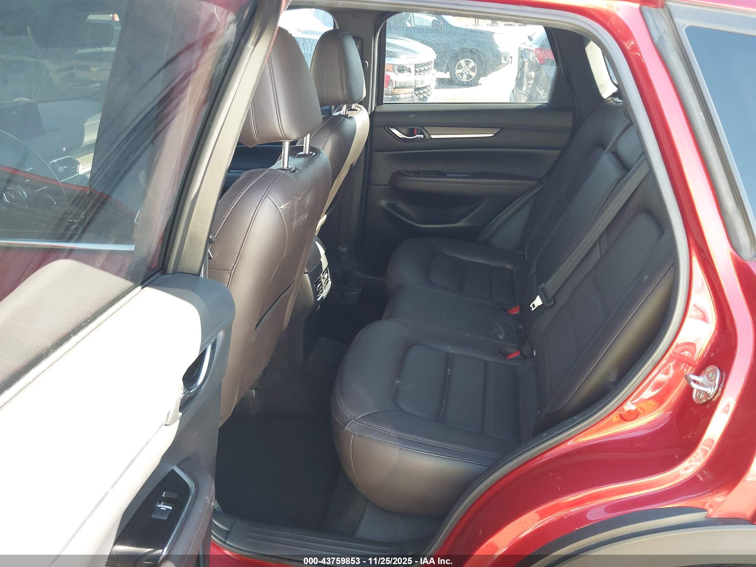 MAZDA CX-5 image 8