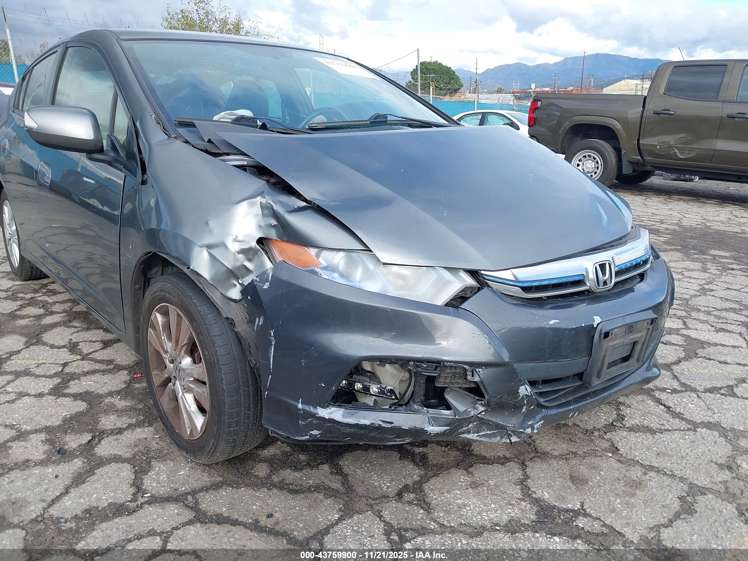 HONDA INSIGHT image 6
