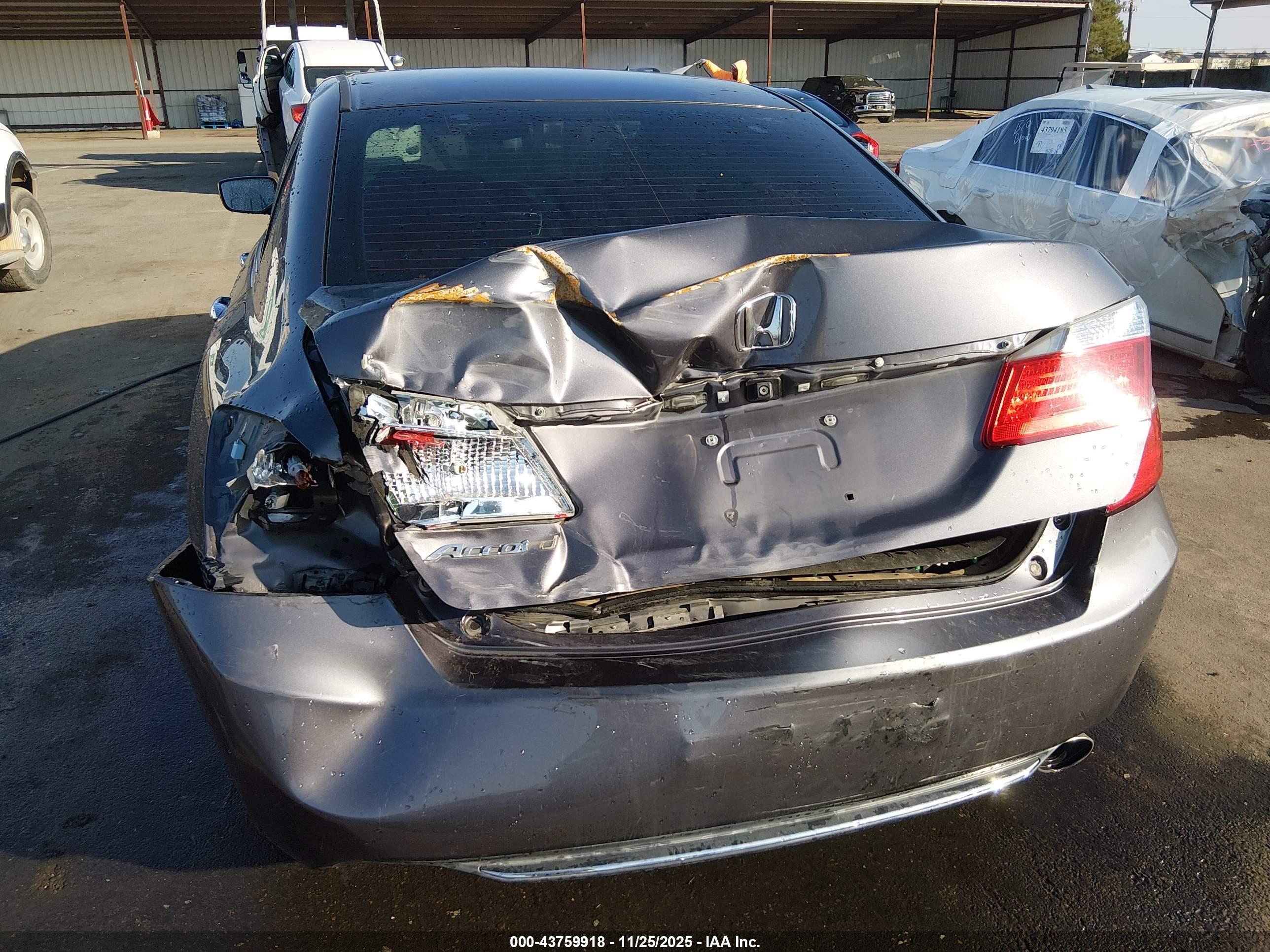 HONDA ACCORD image 6
