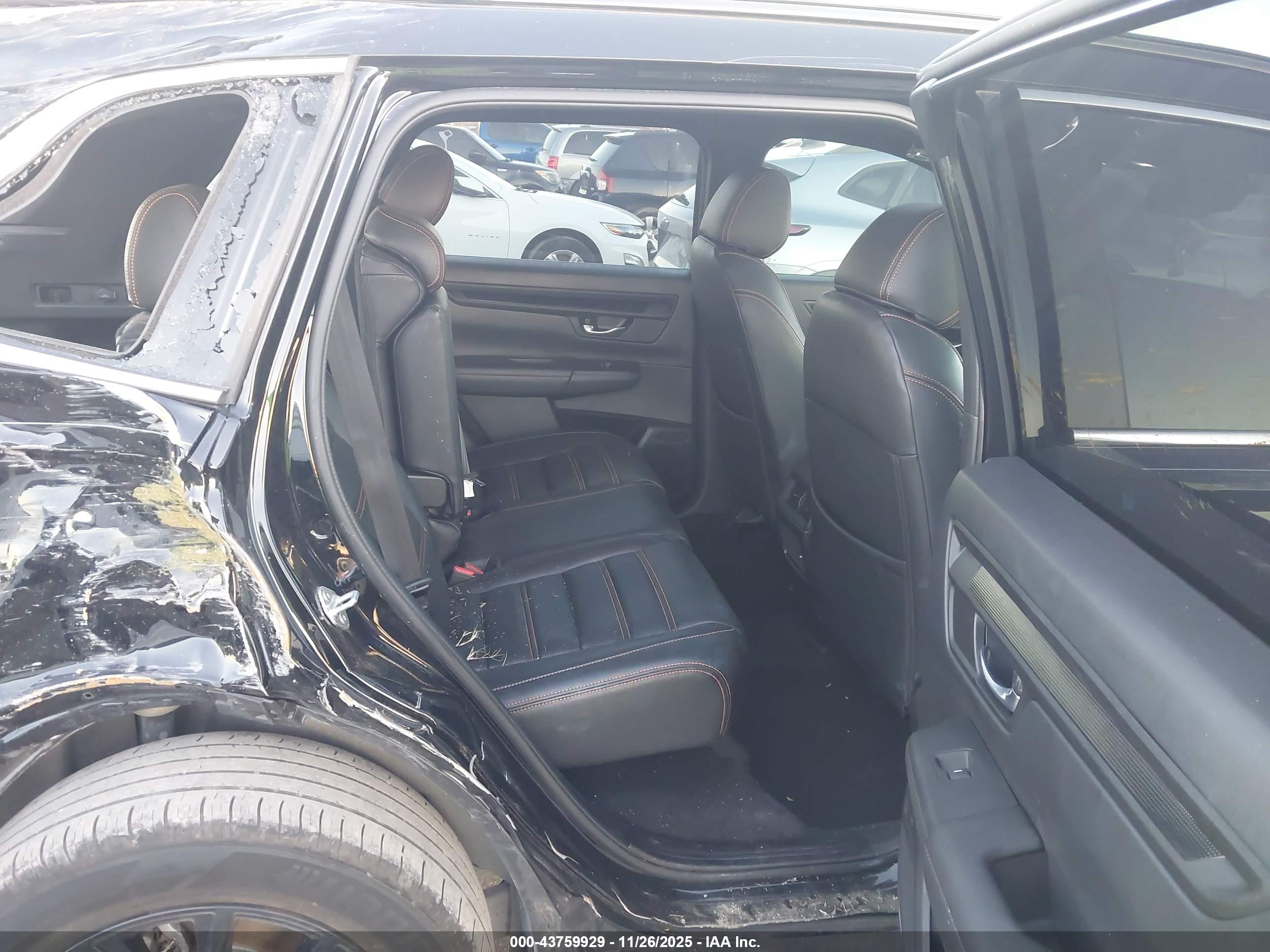 HONDA CR-V image 8