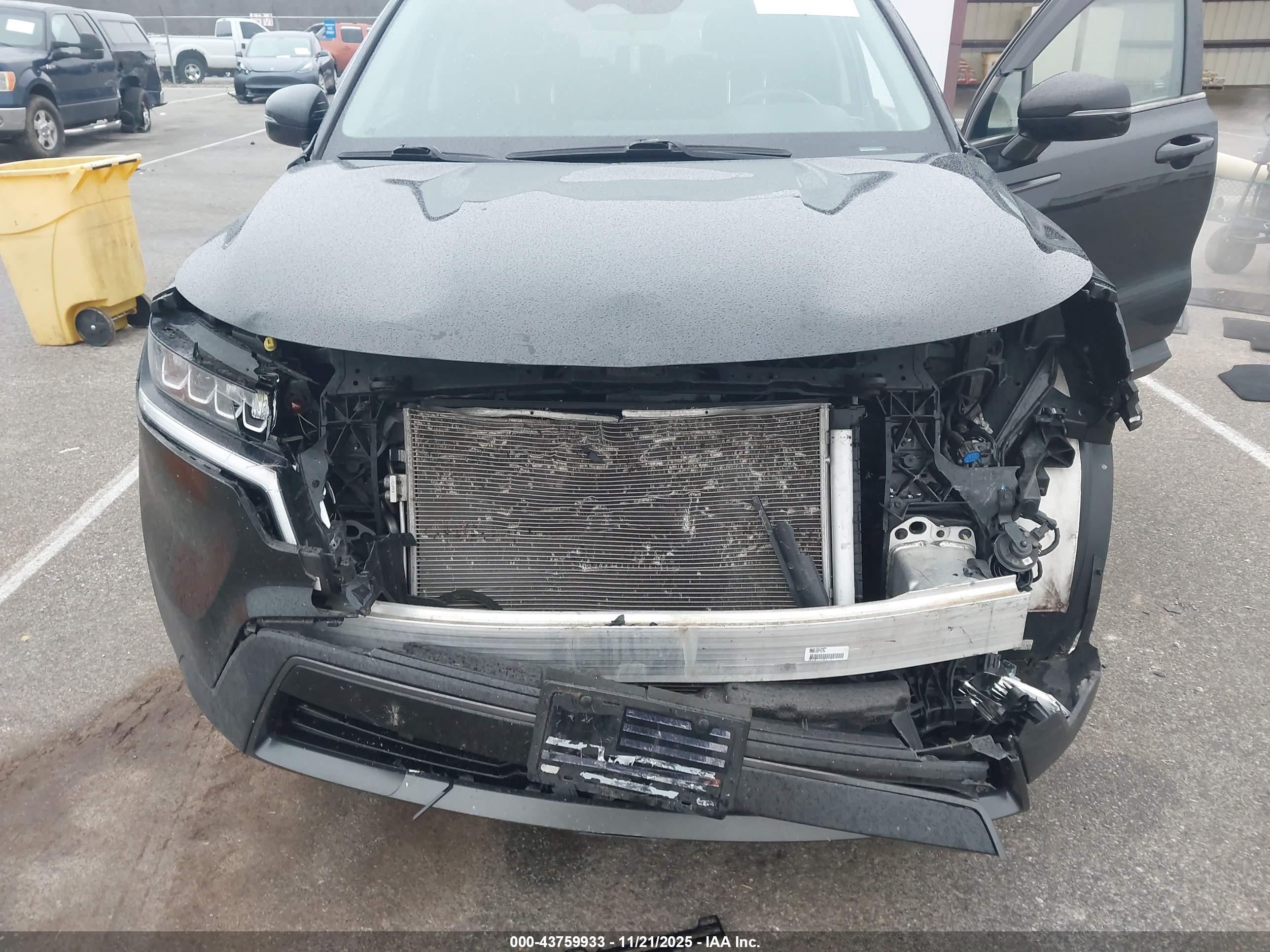 KIA SORENTO image 6