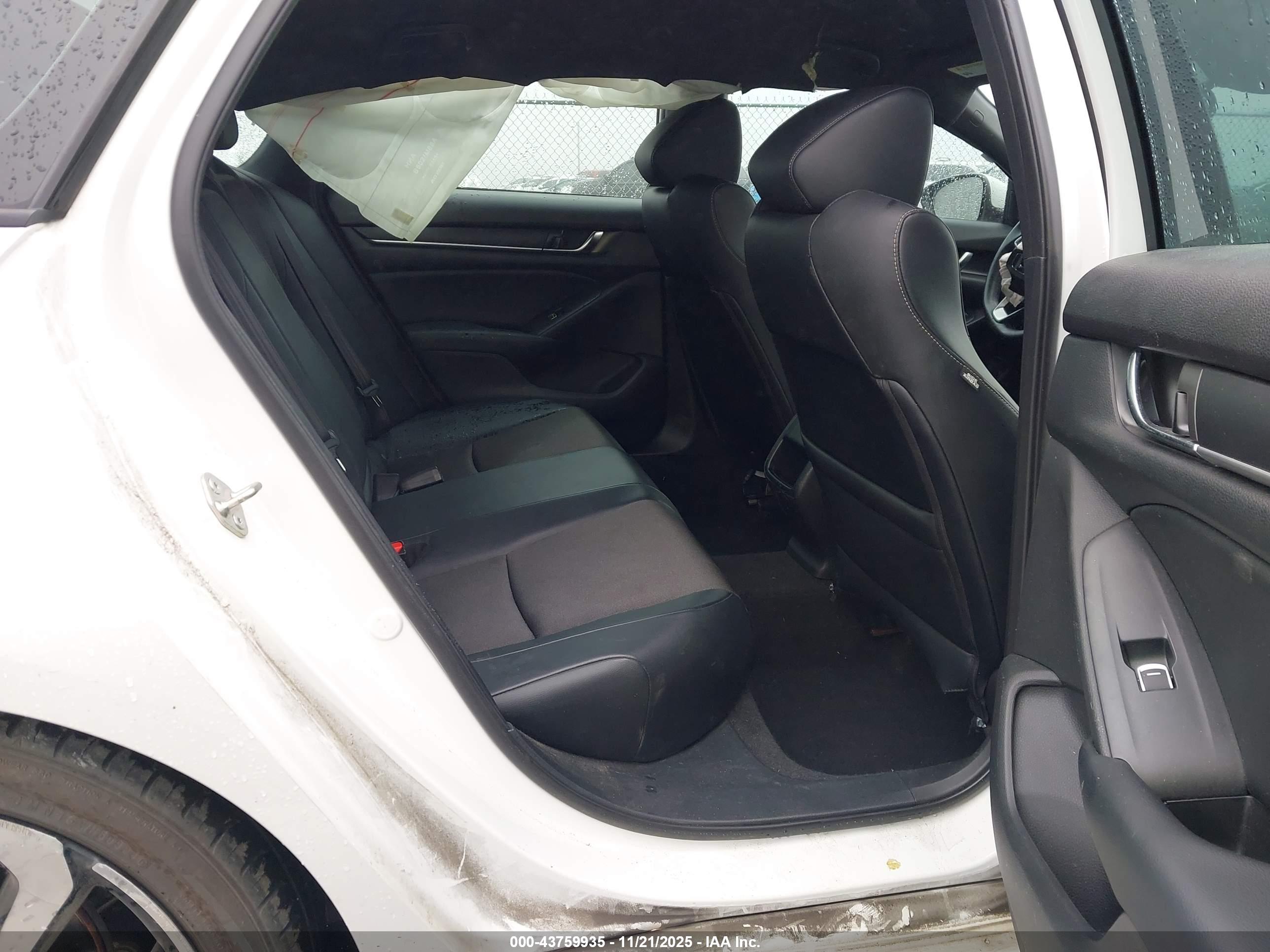 HONDA ACCORD image 8
