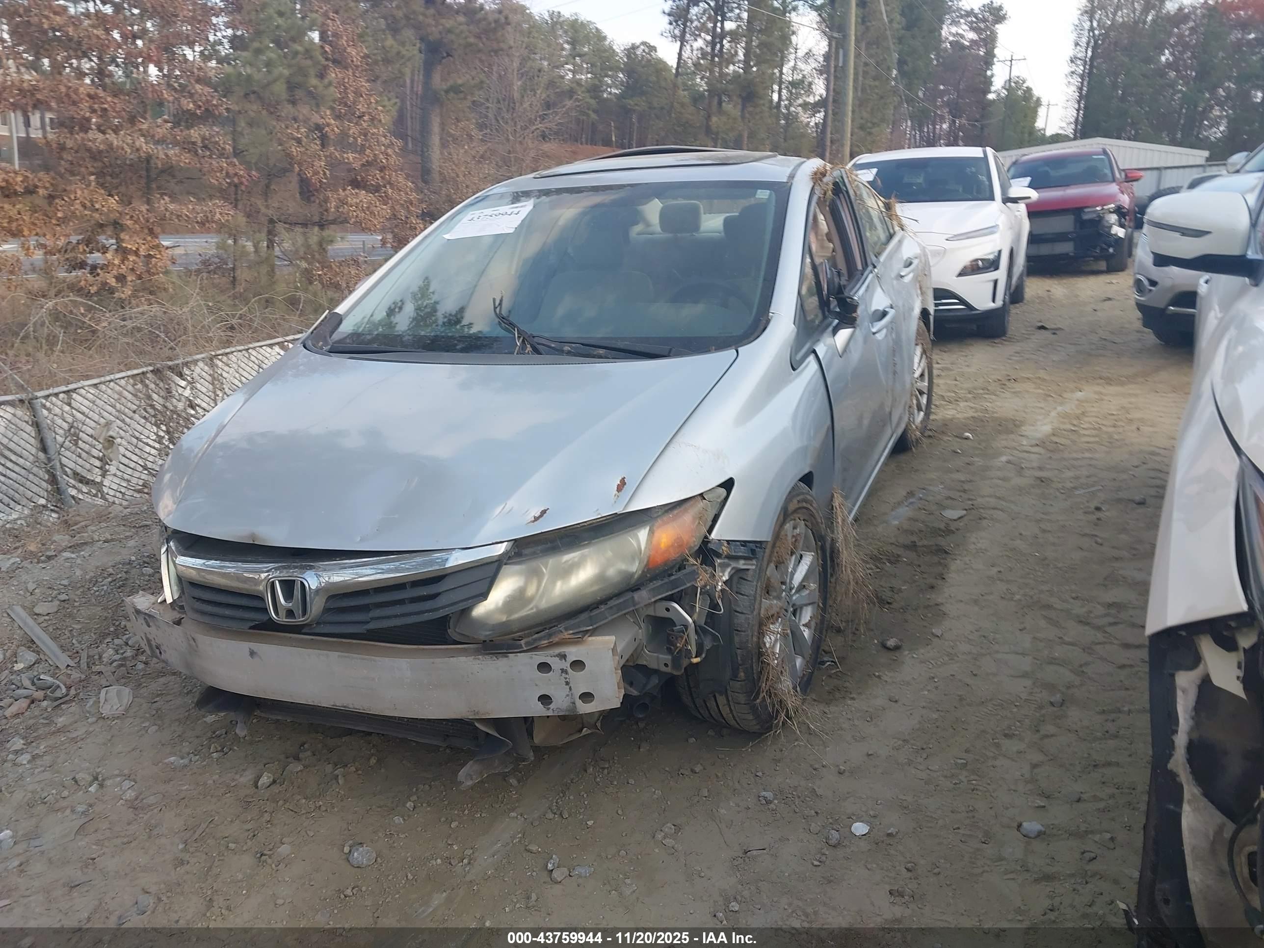 HONDA CIVIC image 2