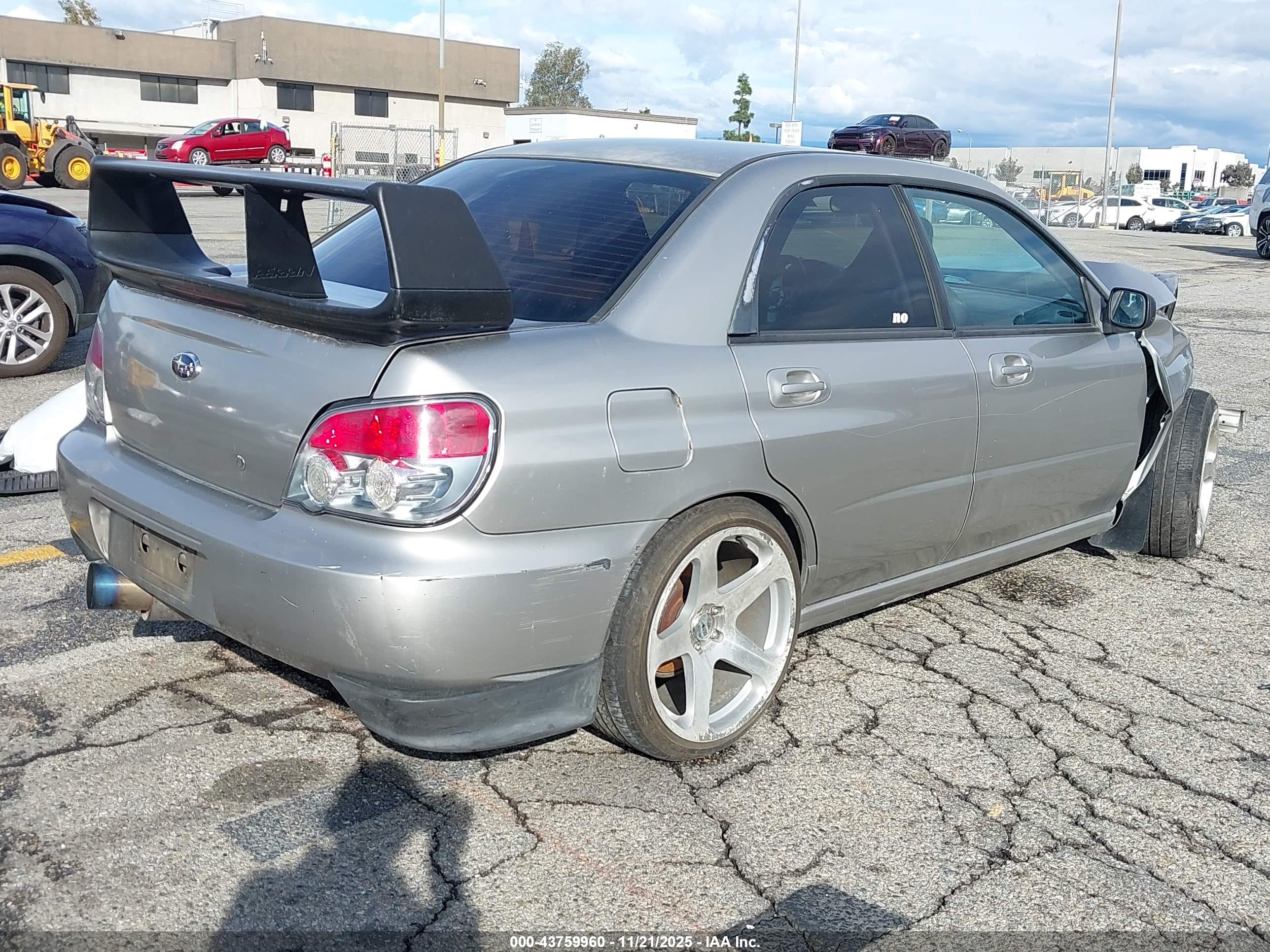 SUBARU IMPREZA image 4