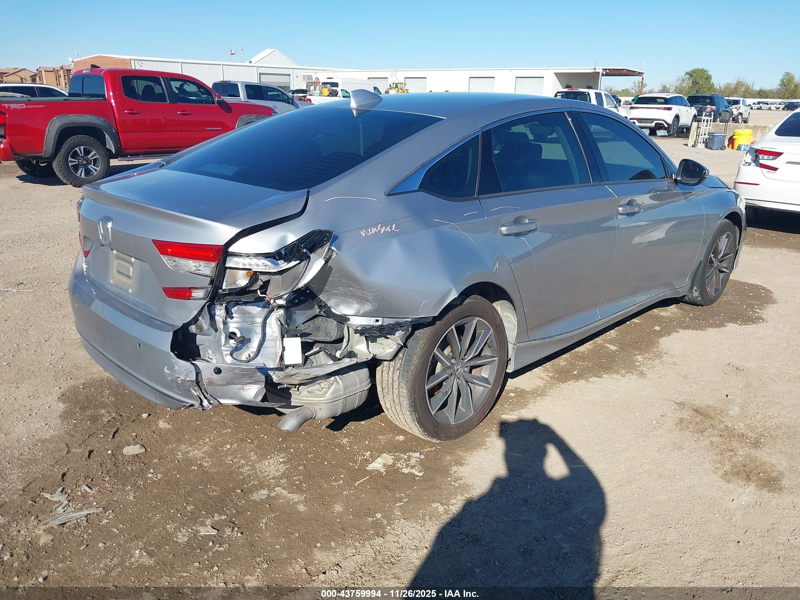 HONDA ACCORD image 4