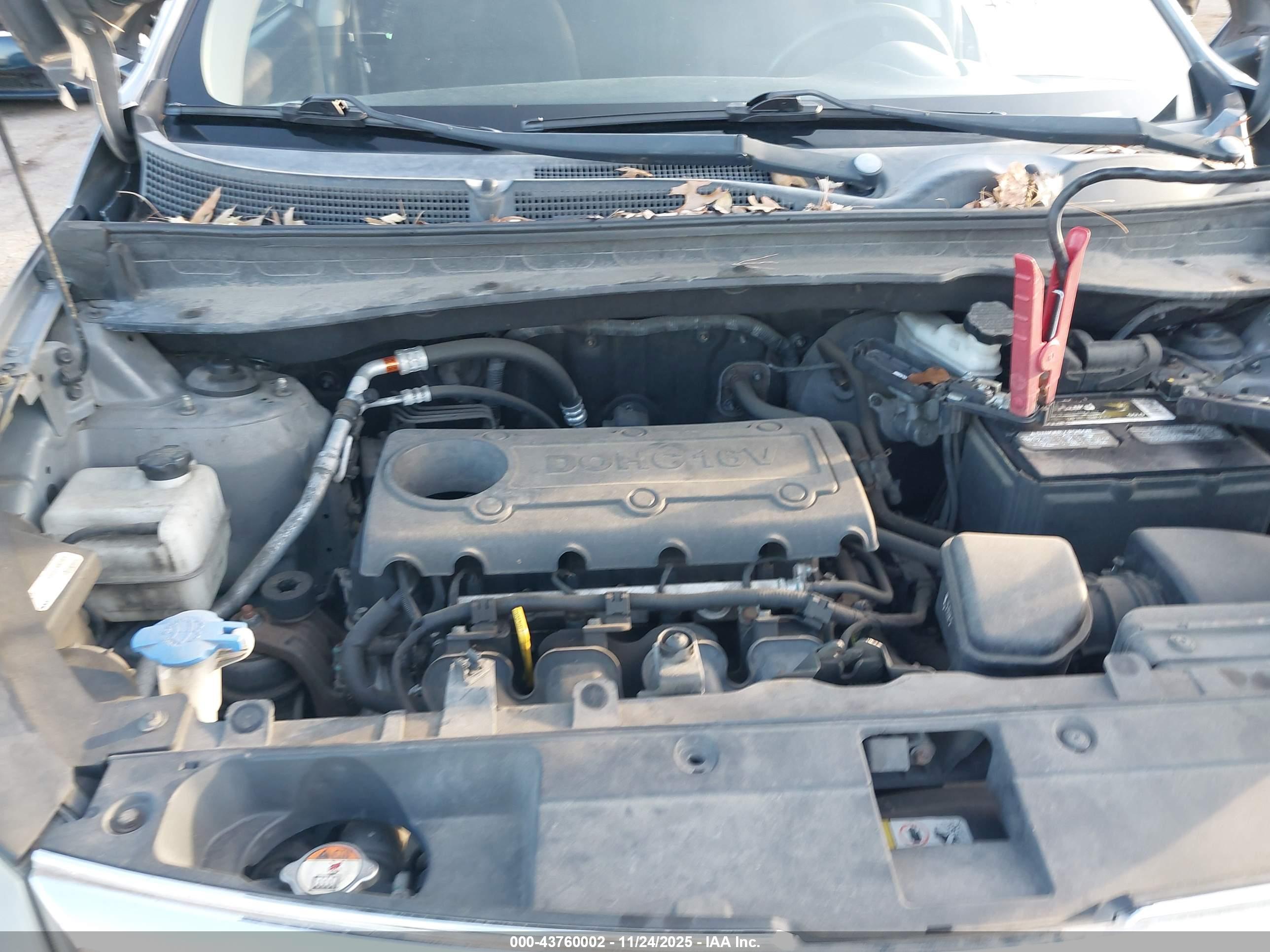 KIA SPORTAGE image 10