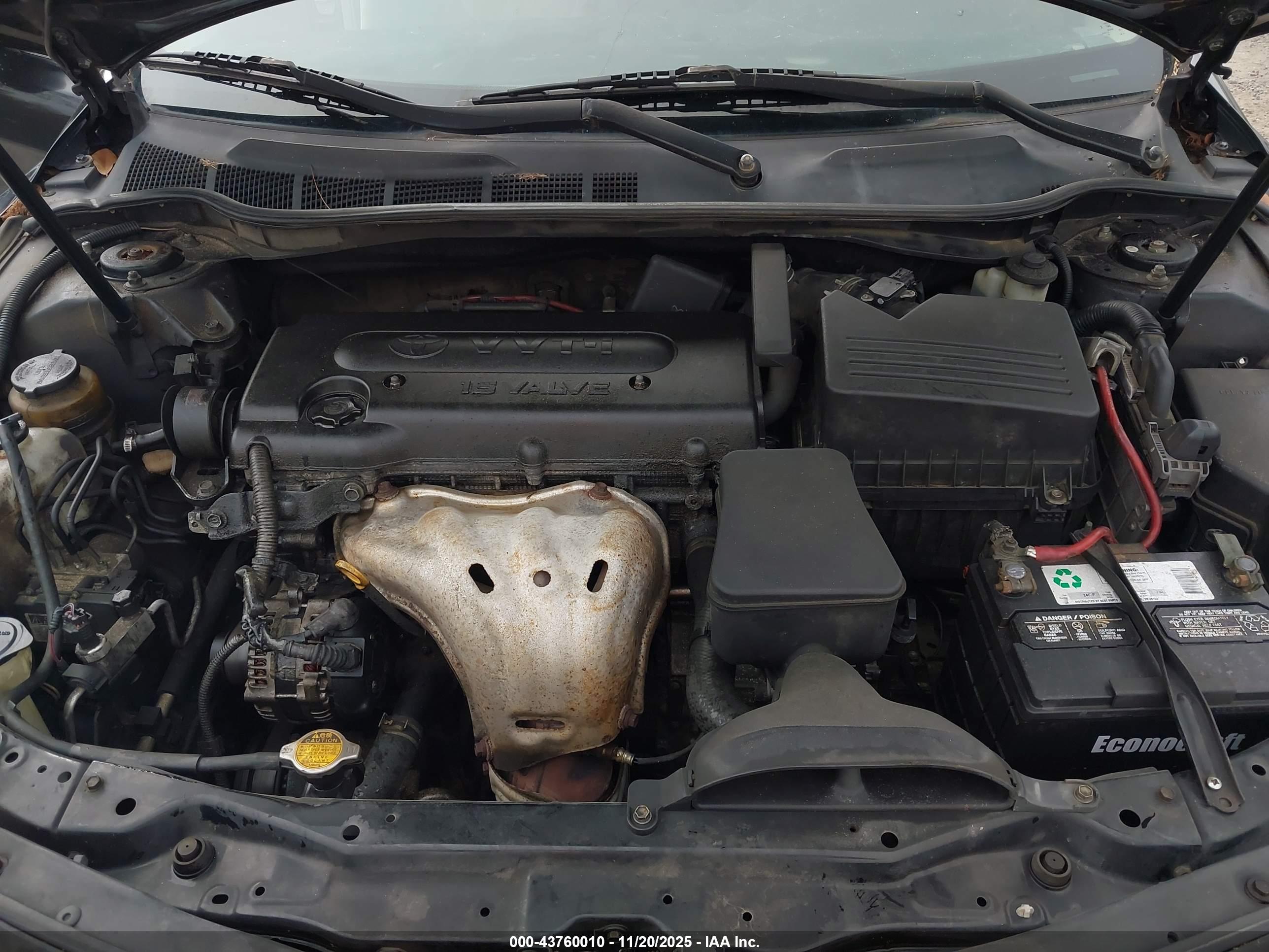 TOYOTA CAMRY image 10