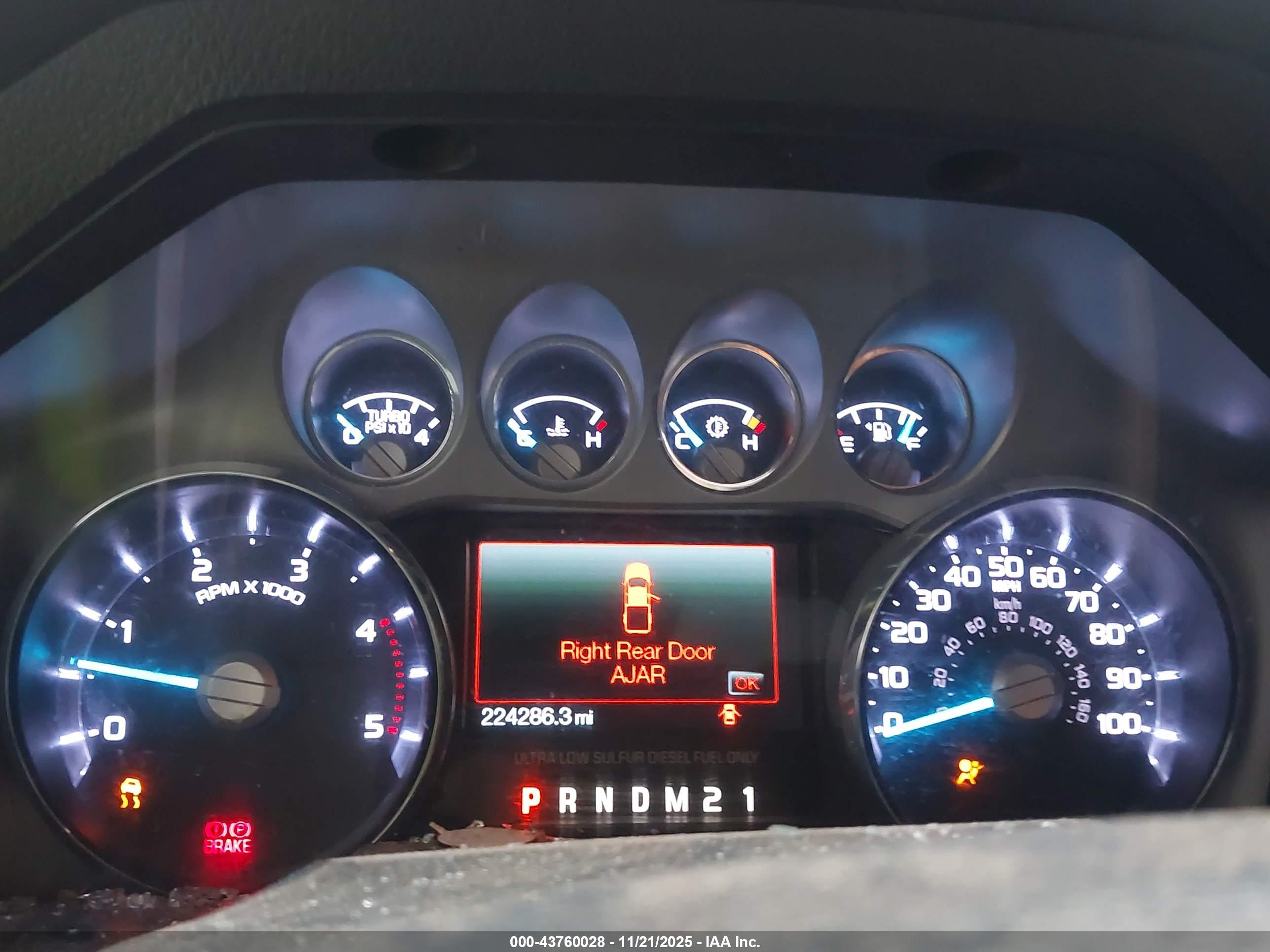 FORD F-350 image 6