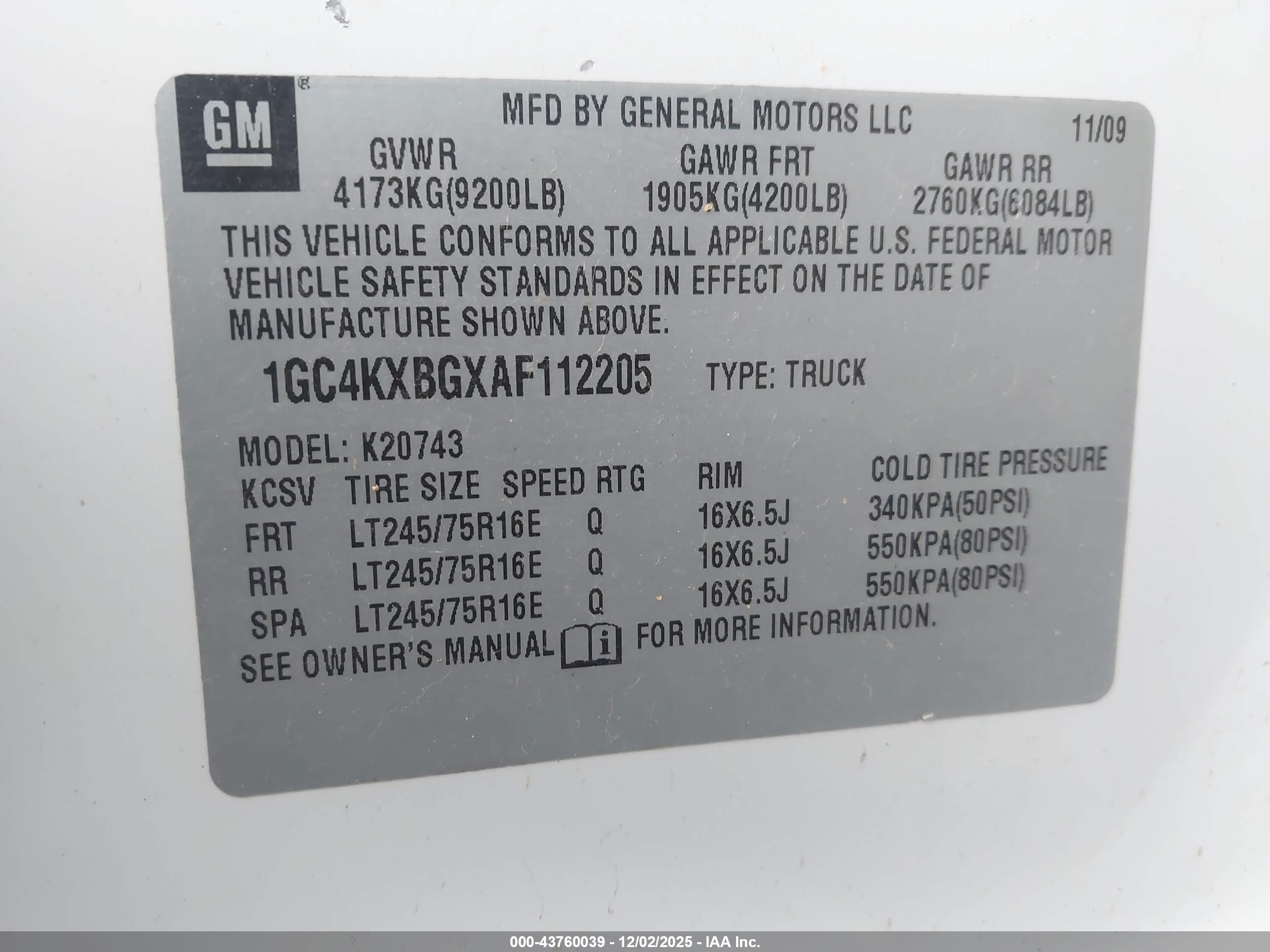 CHEVROLET SILVERADO image 9