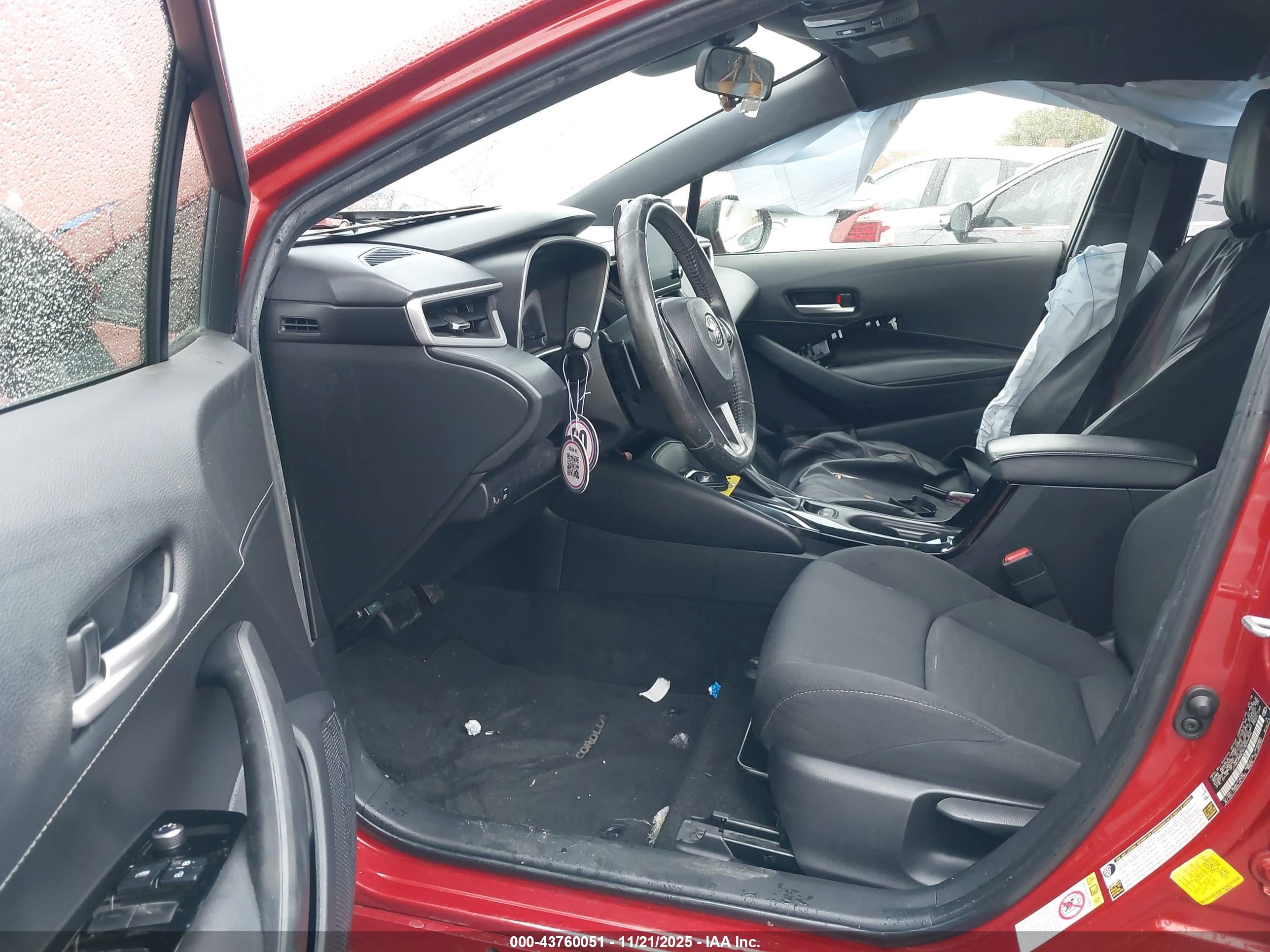 TOYOTA COROLLA image 5