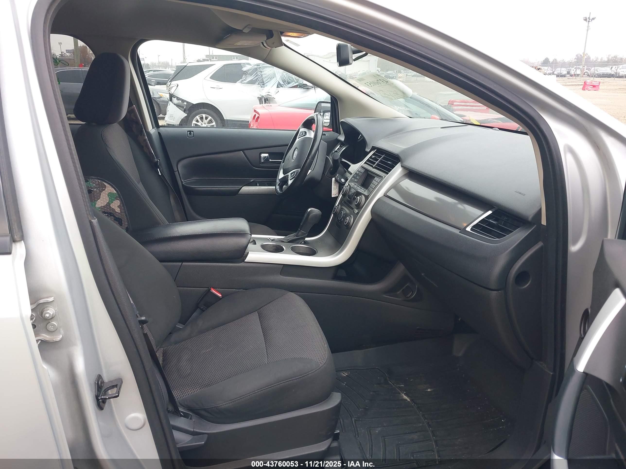 FORD EDGE image 5