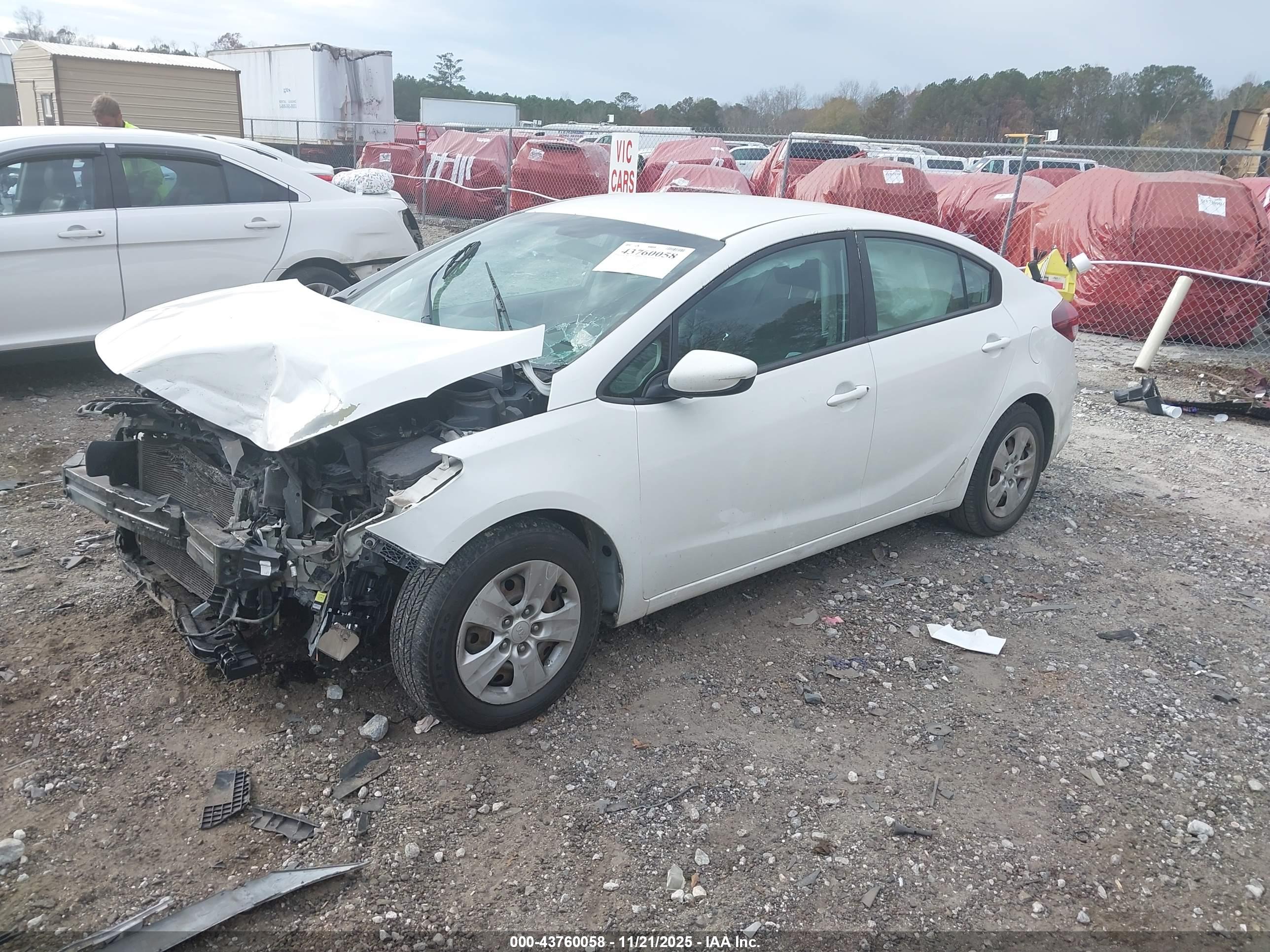 KIA FORTE image 2