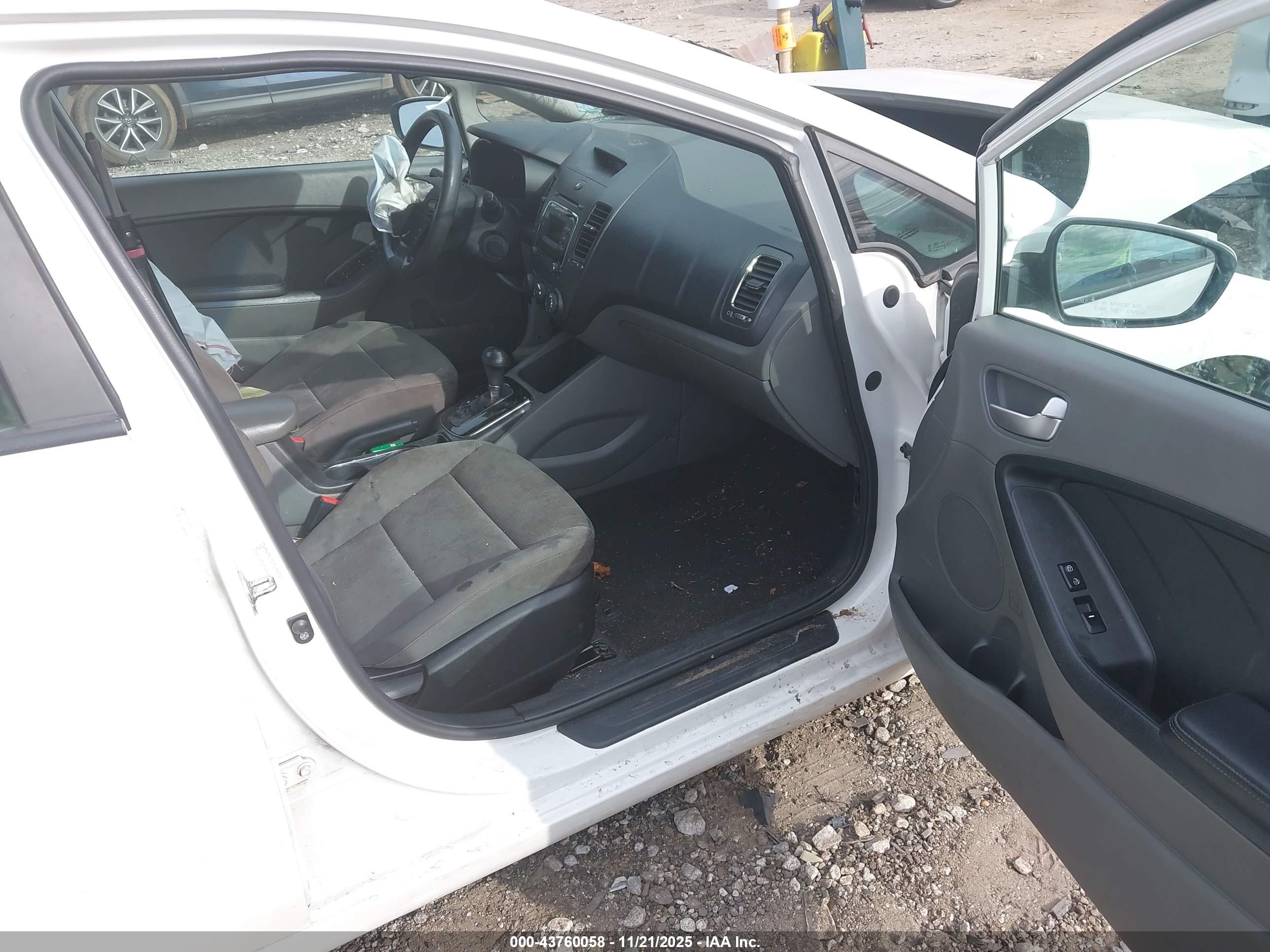 KIA FORTE image 5
