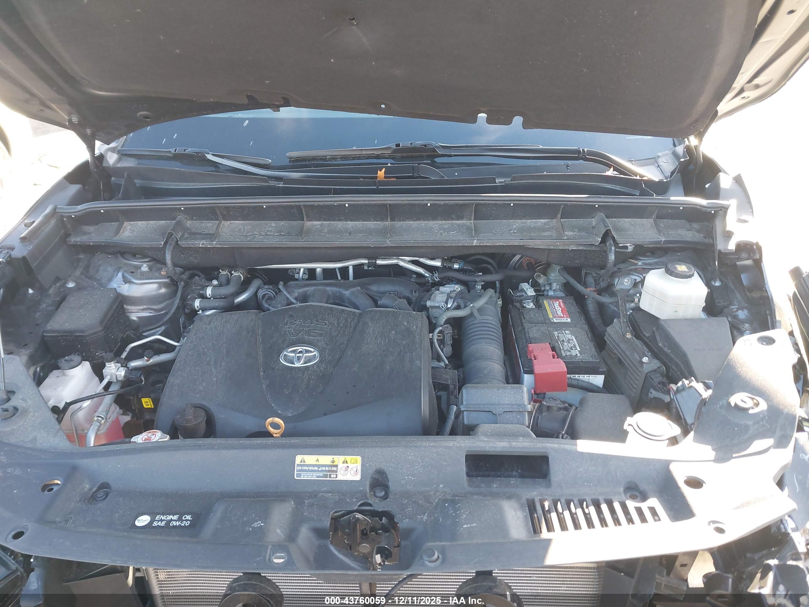 TOYOTA HIGHLANDER image 10