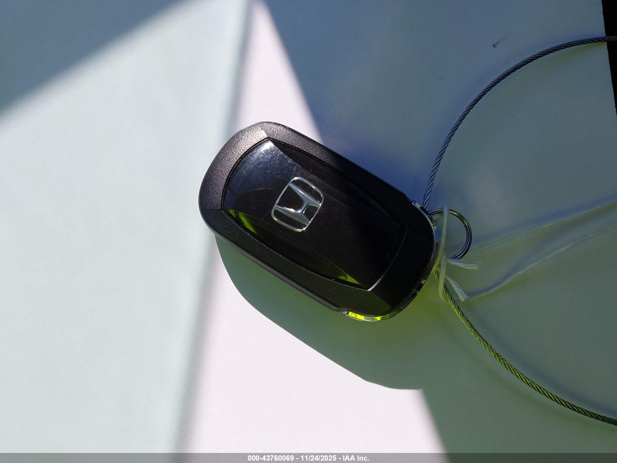 HONDA ACCORD image 11