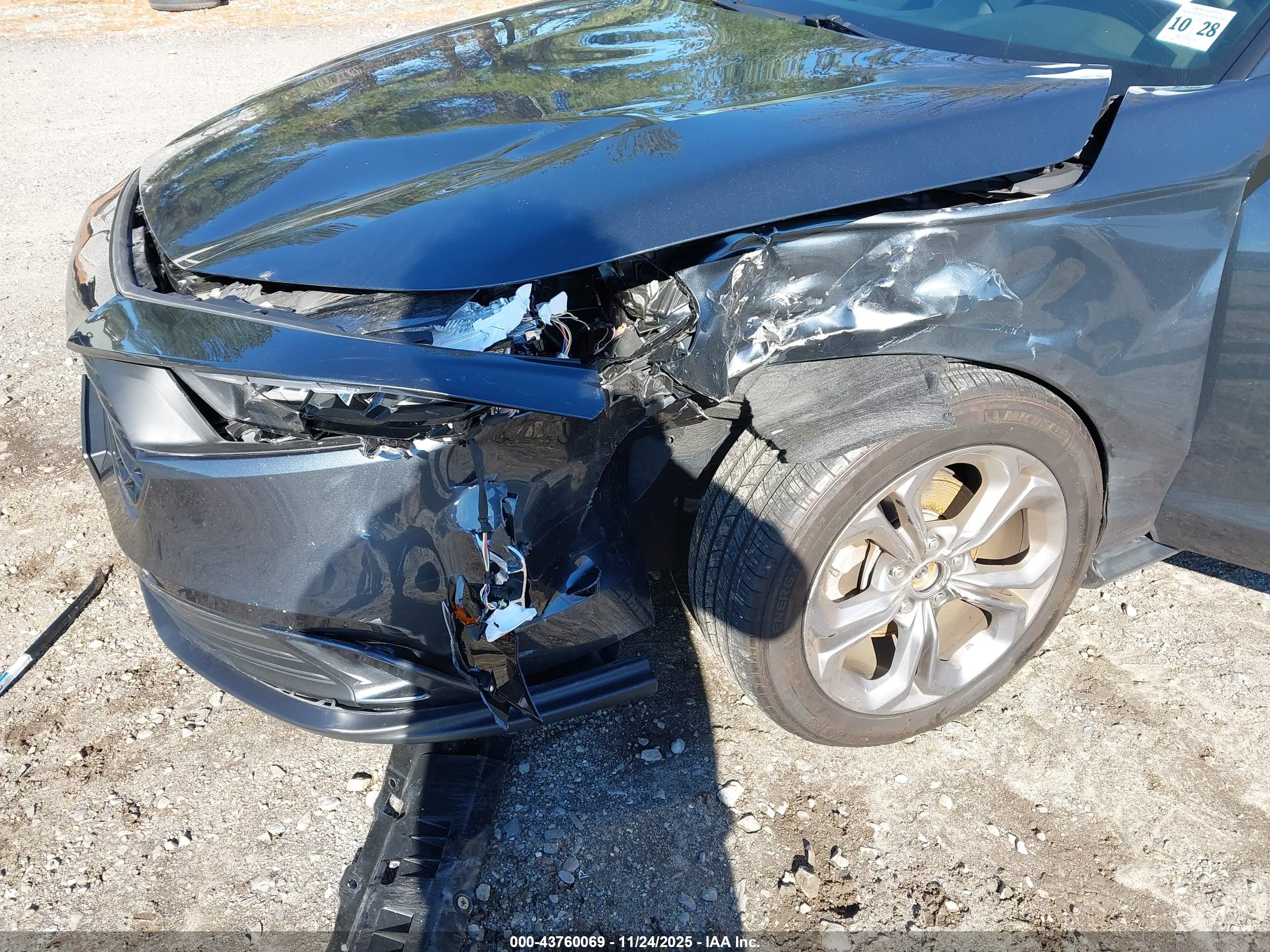 HONDA ACCORD image 6