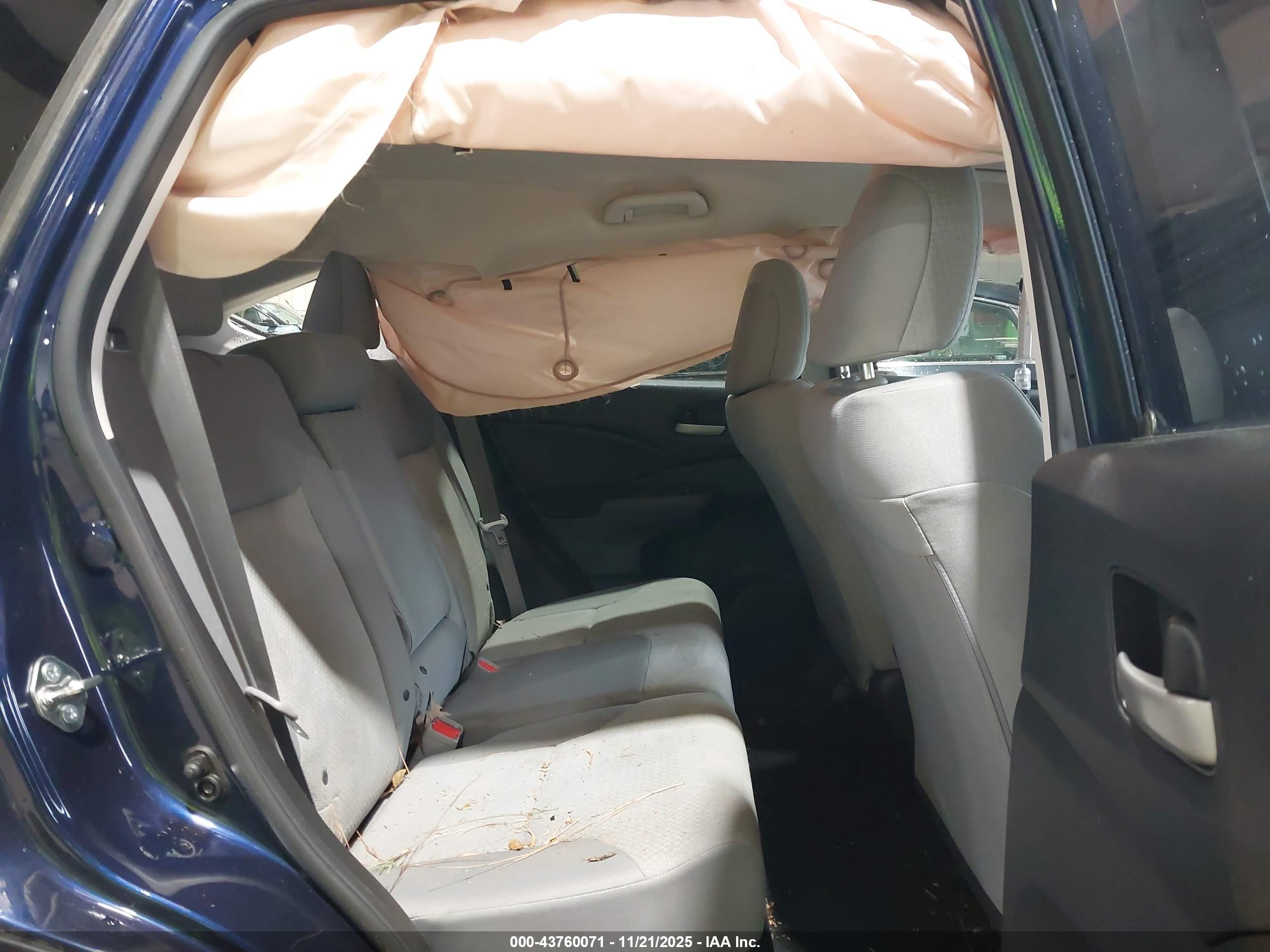 HONDA CR-V image 8