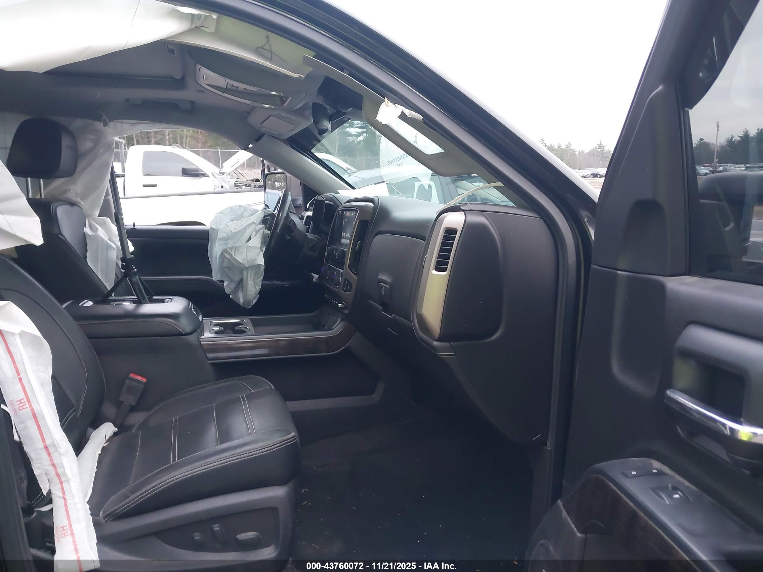 GMC SIERRA image 5