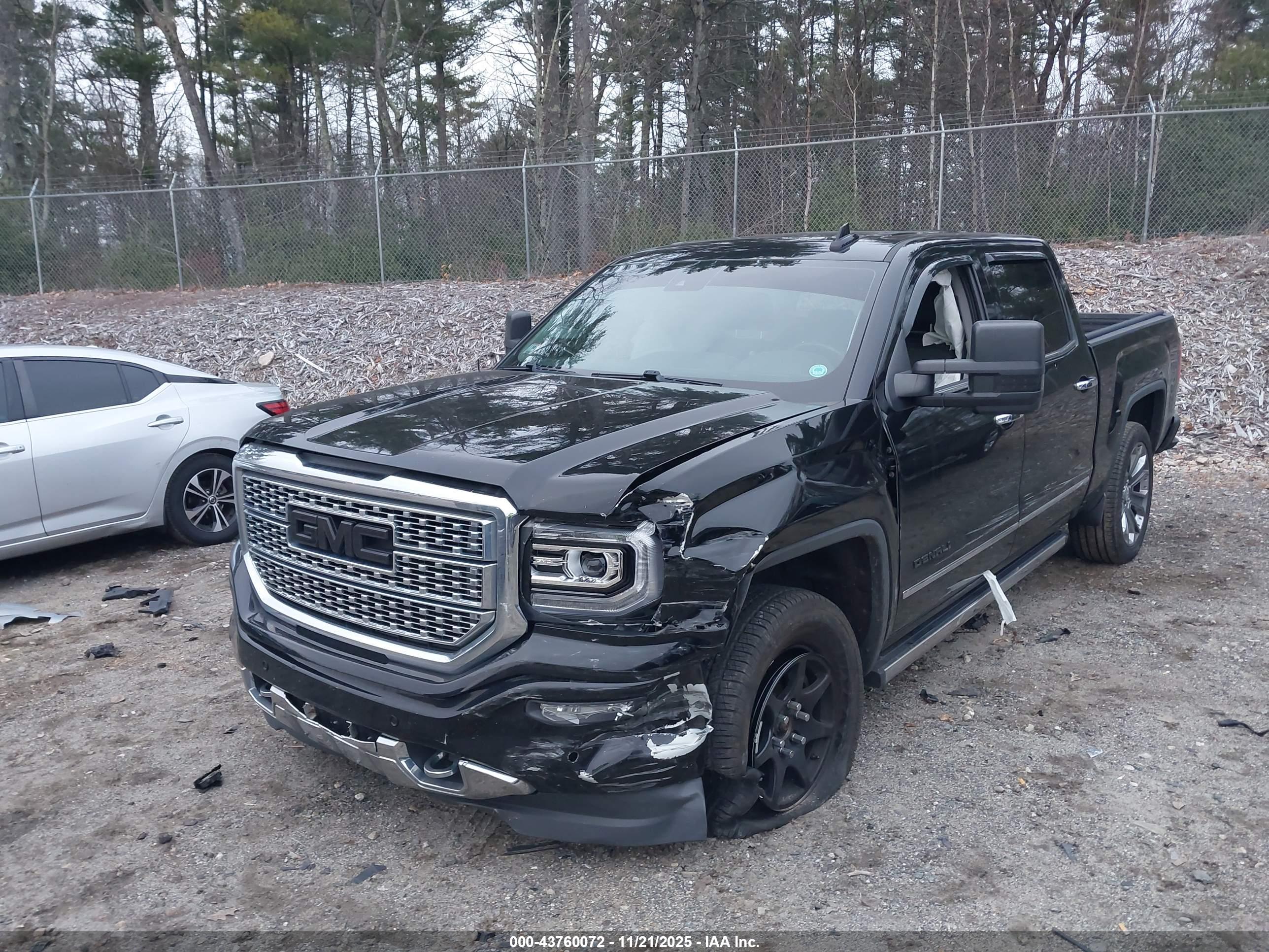 GMC SIERRA image 6