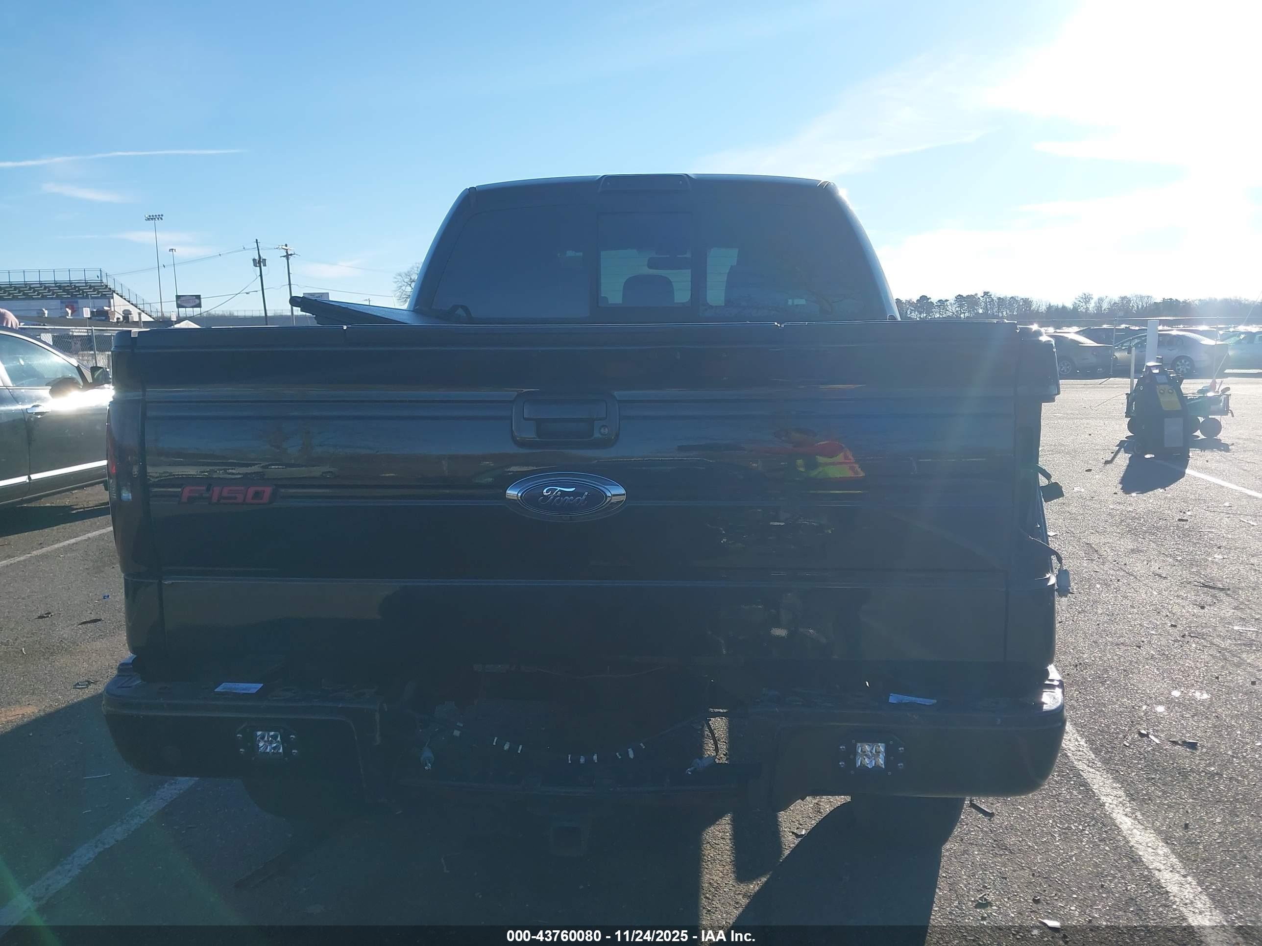 FORD F-150 image 6