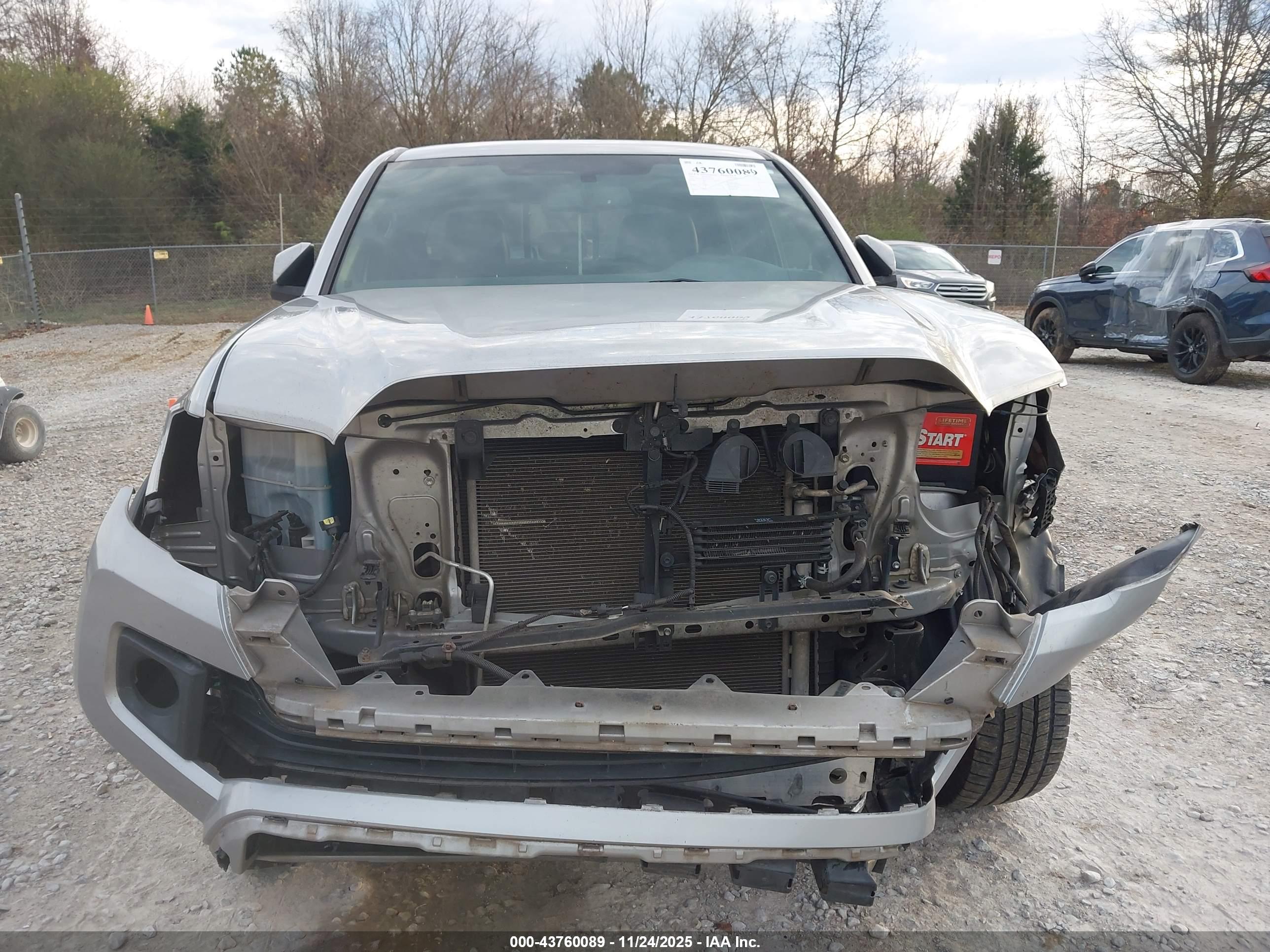 TOYOTA TACOMA image 6