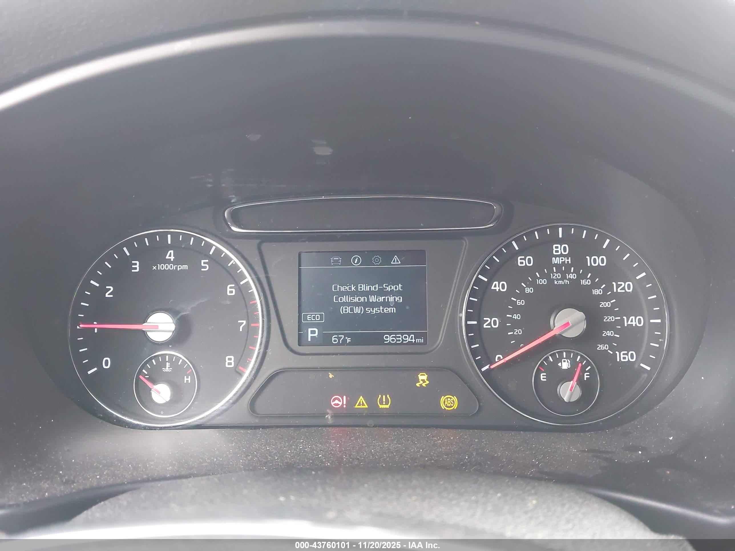 KIA SORENTO image 7