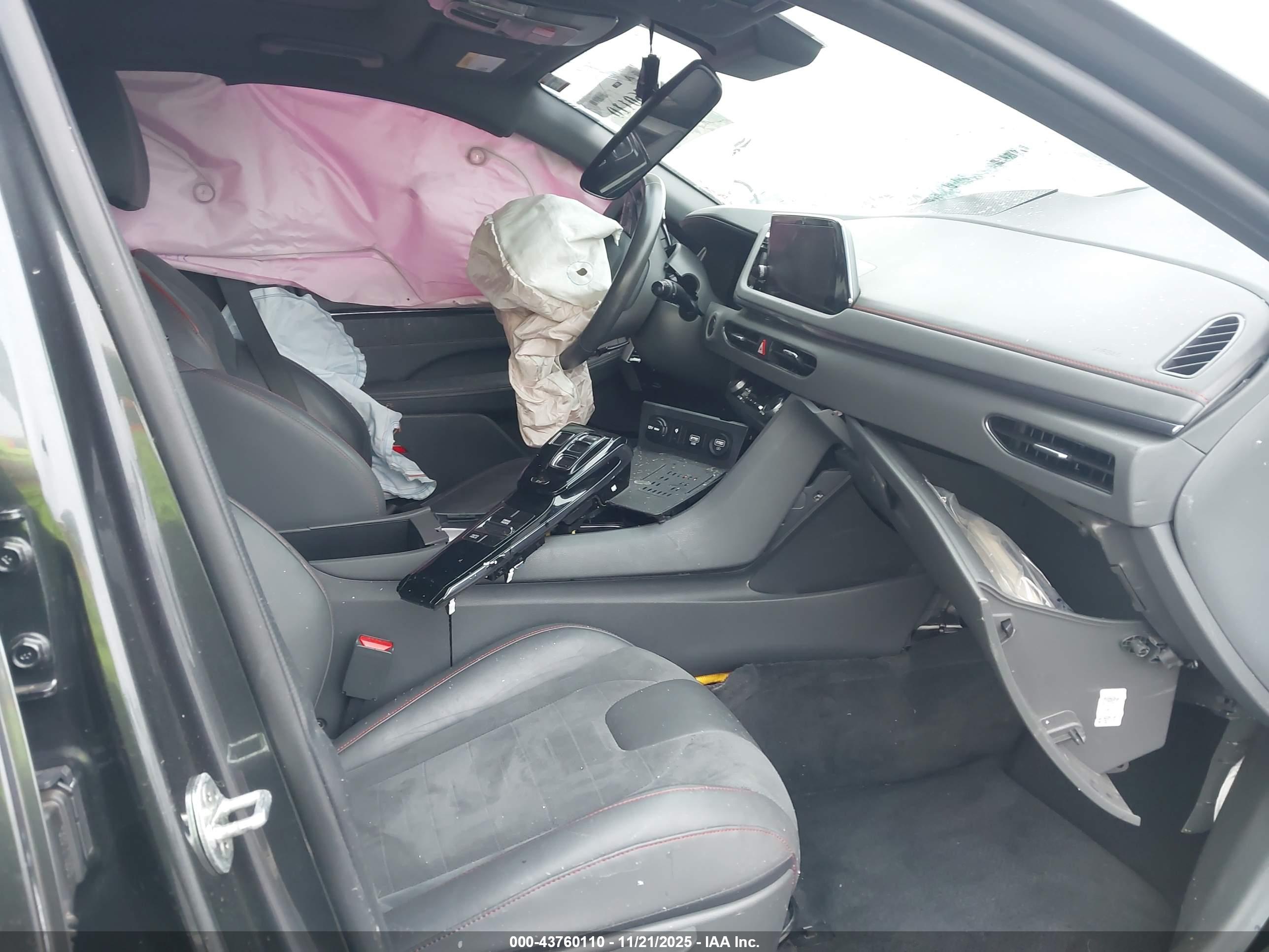 HYUNDAI SONATA image 5