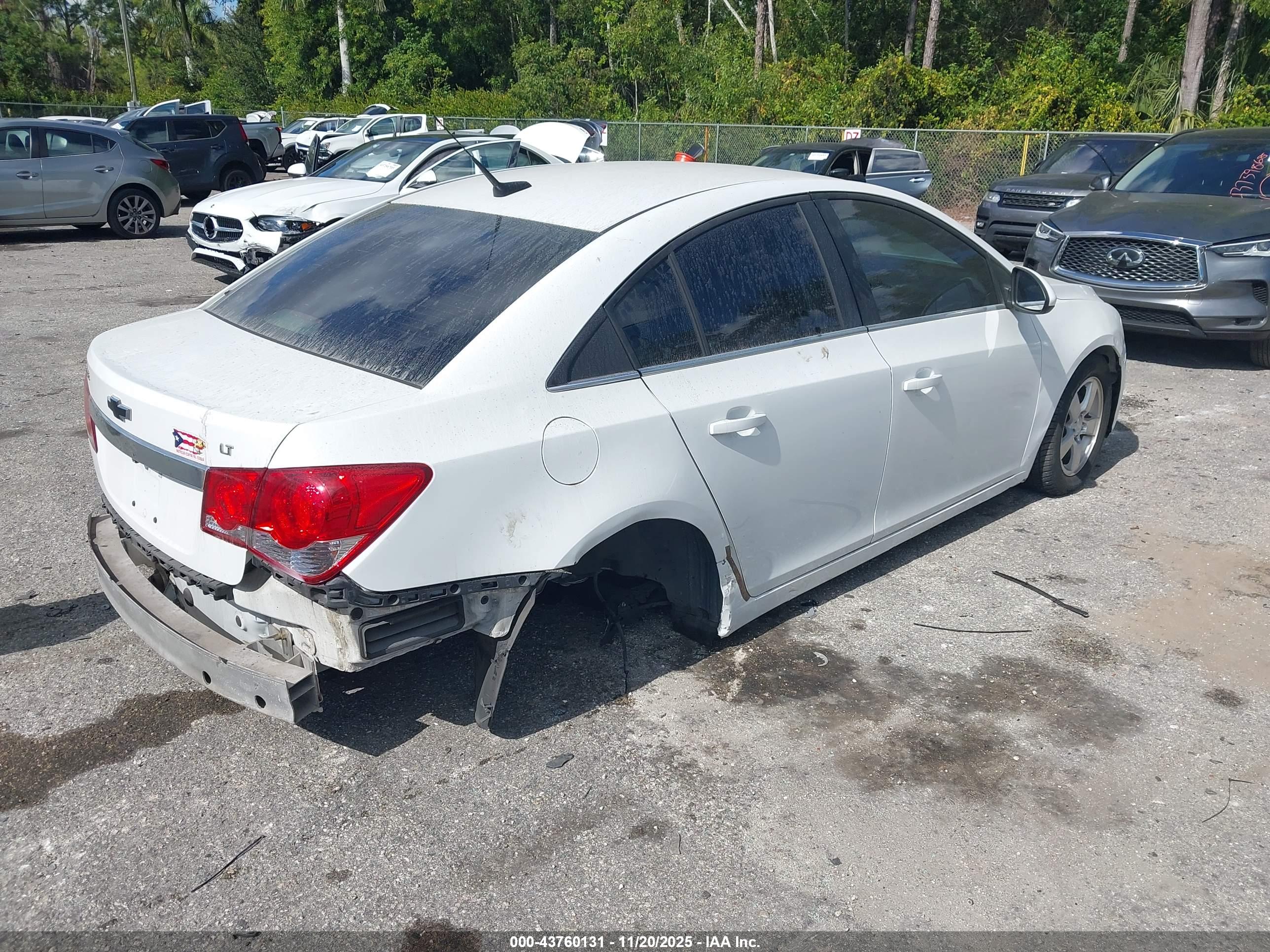 CHEVROLET CRUZE image 4
