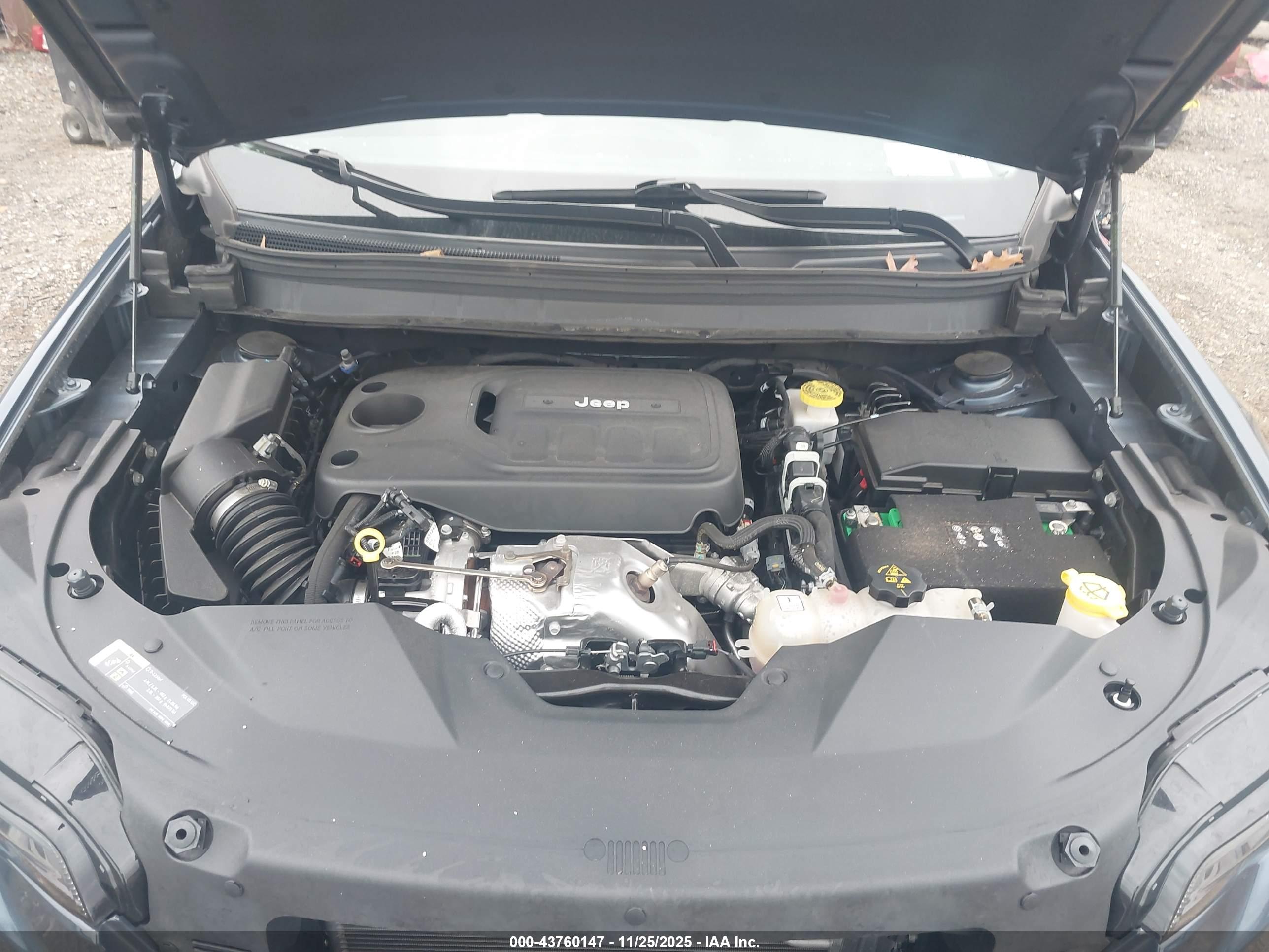 JEEP CHEROKEE image 10