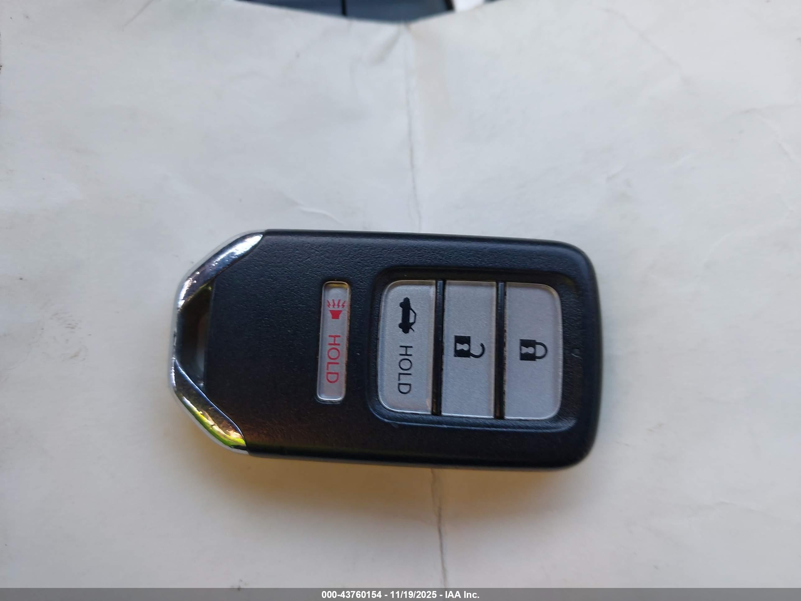 HONDA ACCORD image 11