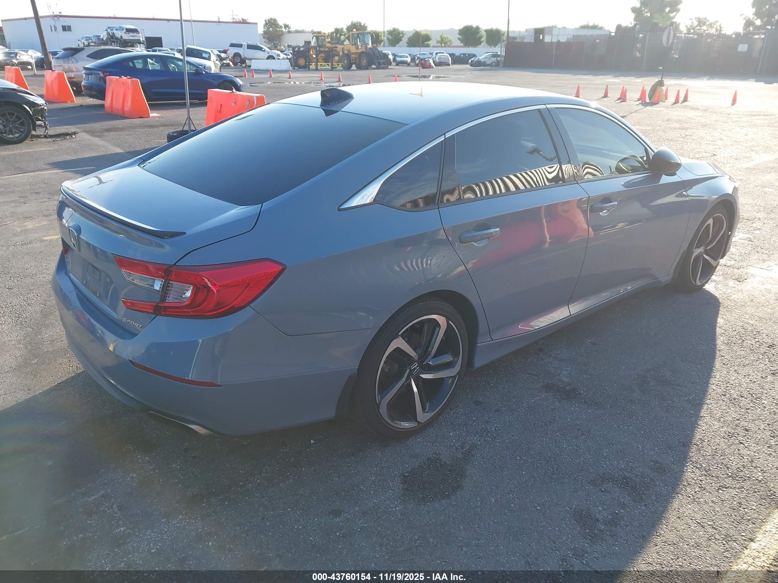 HONDA ACCORD image 4