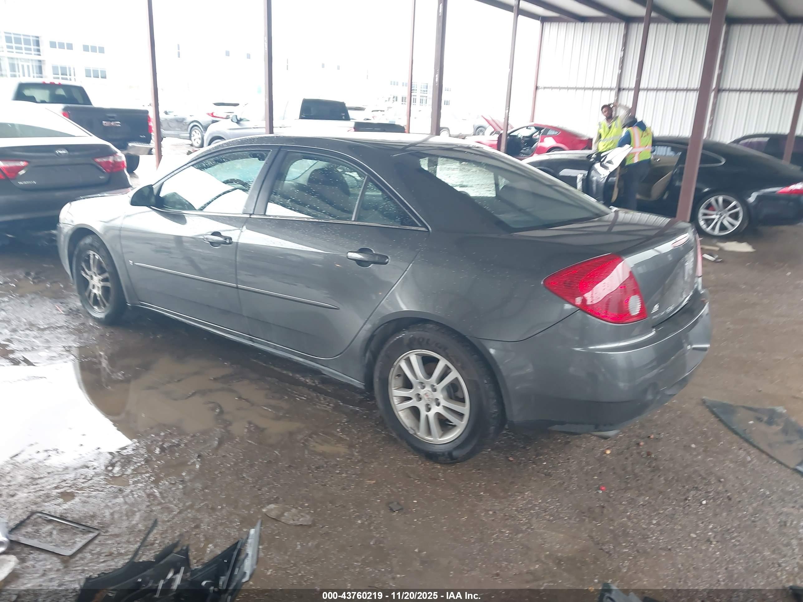 PONTIAC G6 image 3