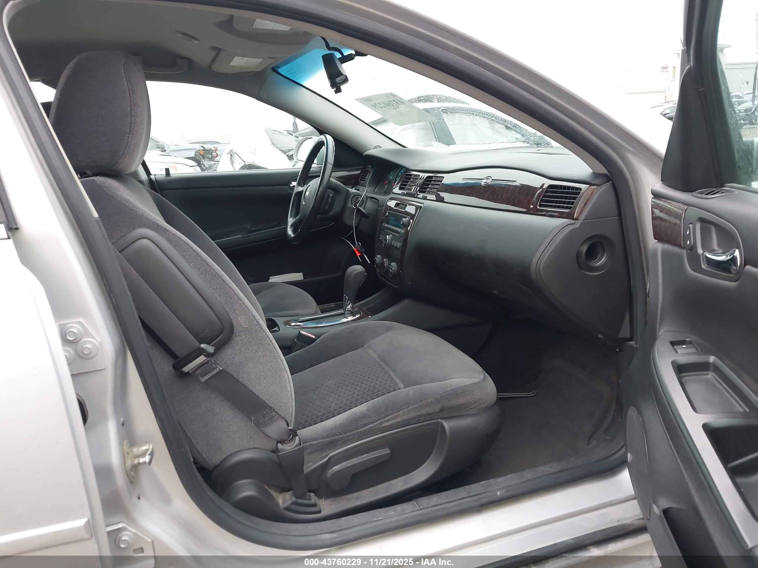 CHEVROLET IMPALA image 5