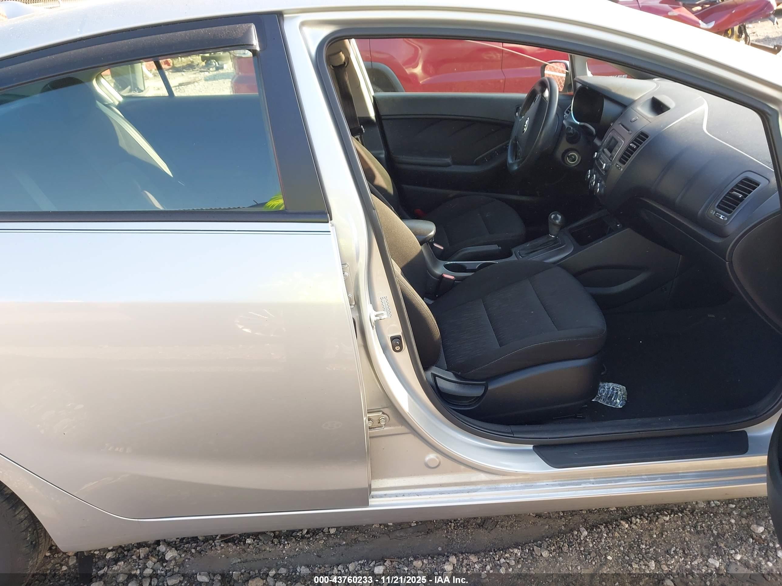 KIA FORTE image 5