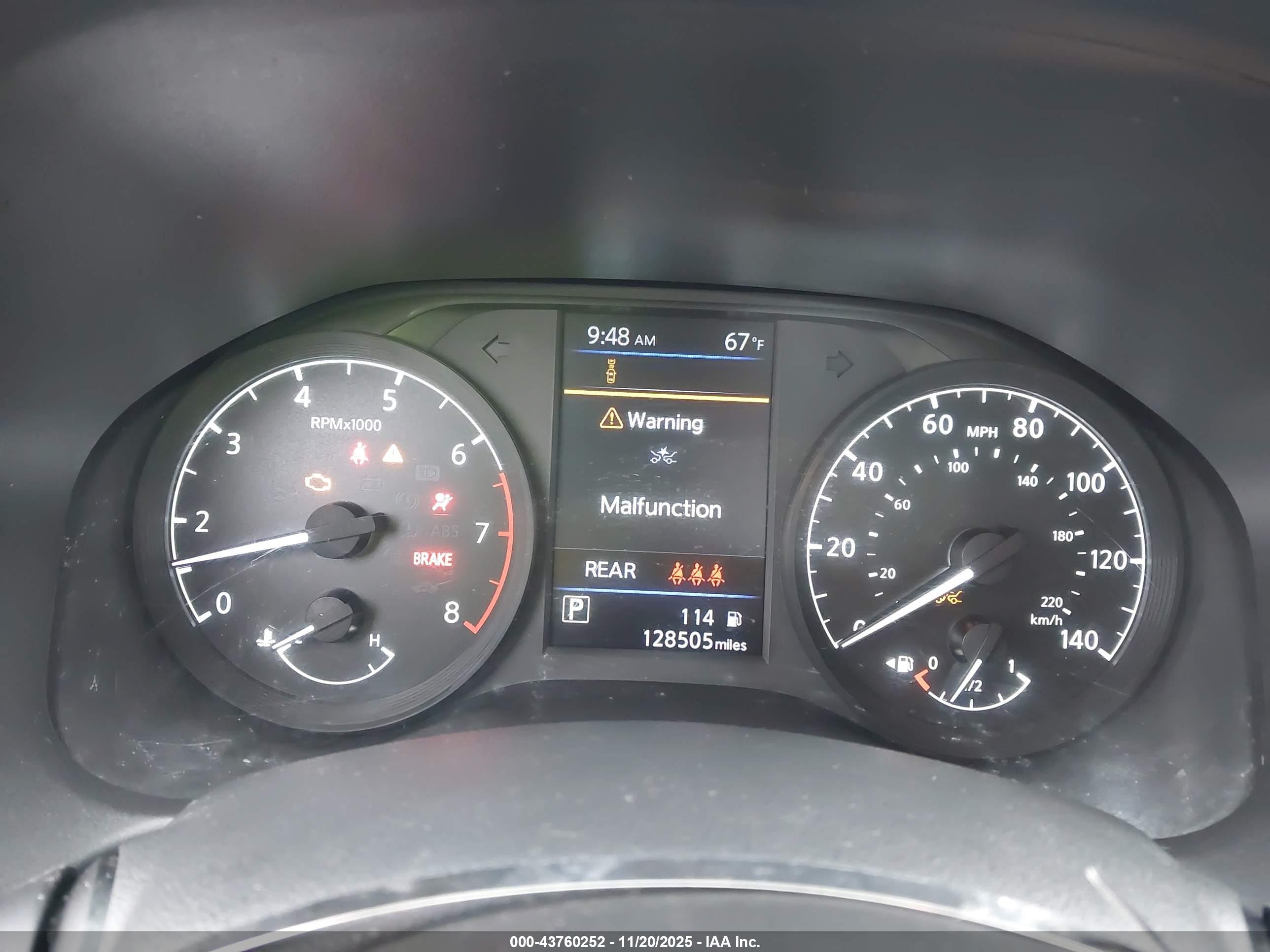 NISSAN ALTIMA image 7