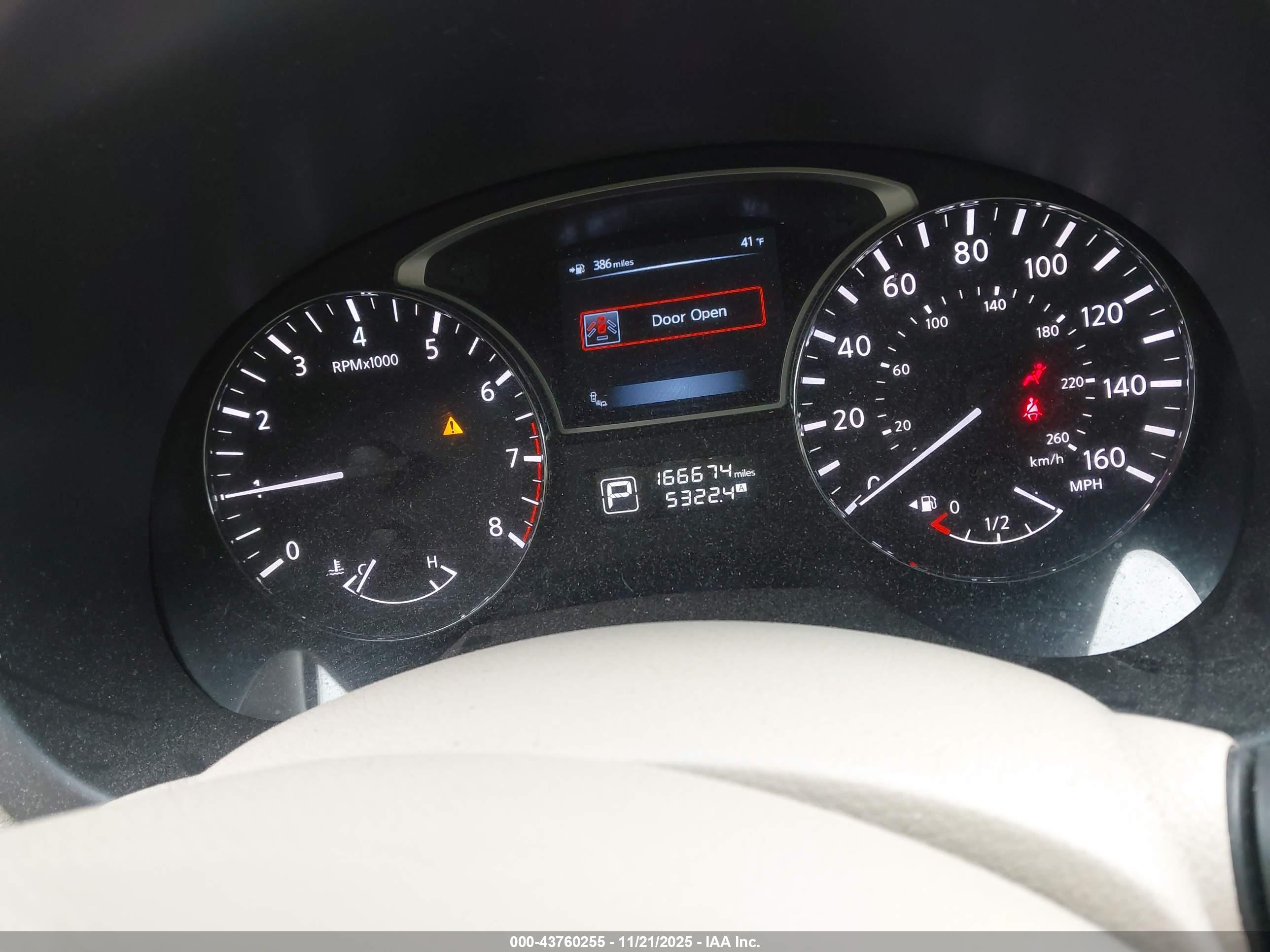 NISSAN ALTIMA image 7