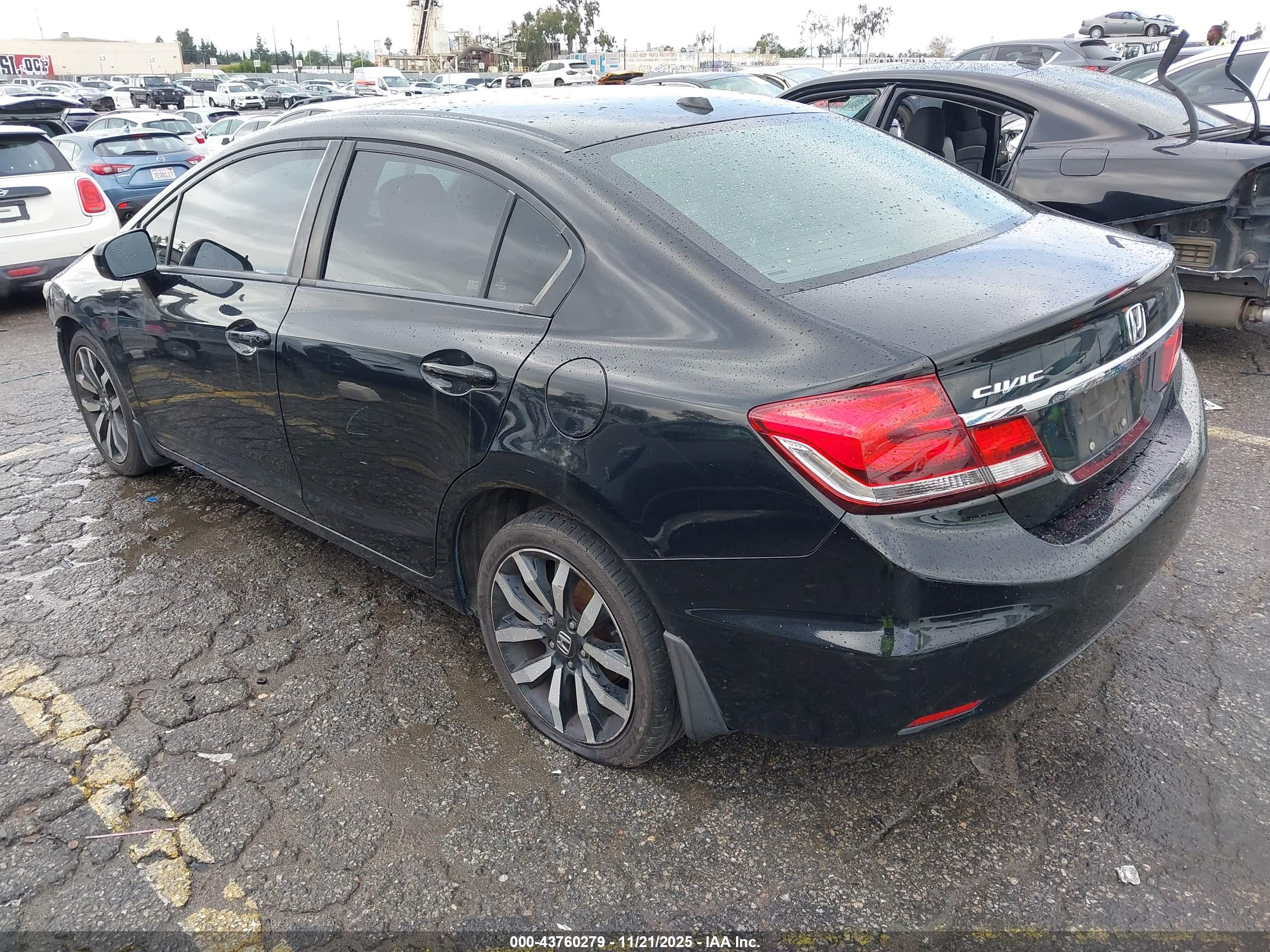HONDA CIVIC image 3