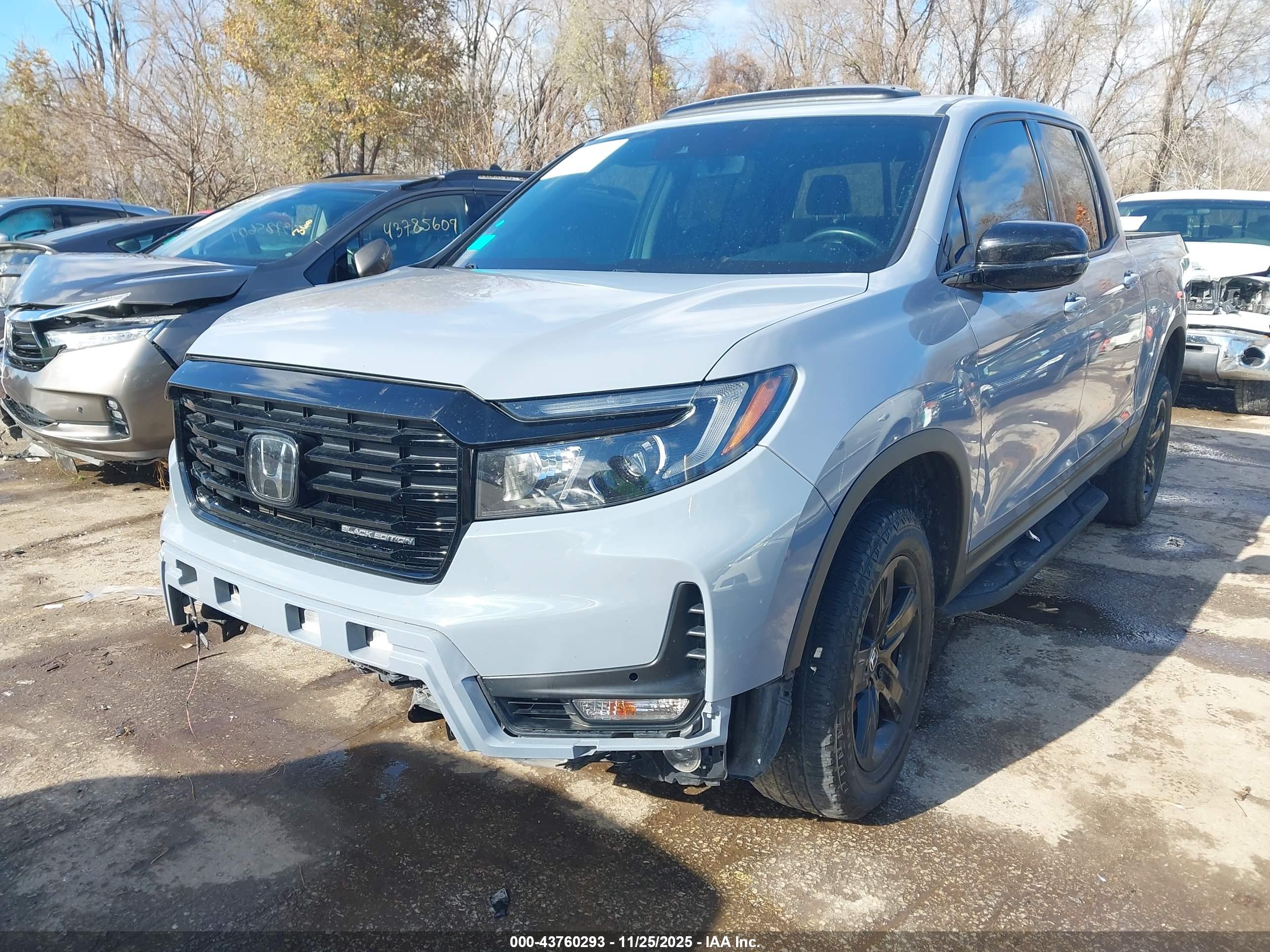 HONDA RIDGELINE image 2