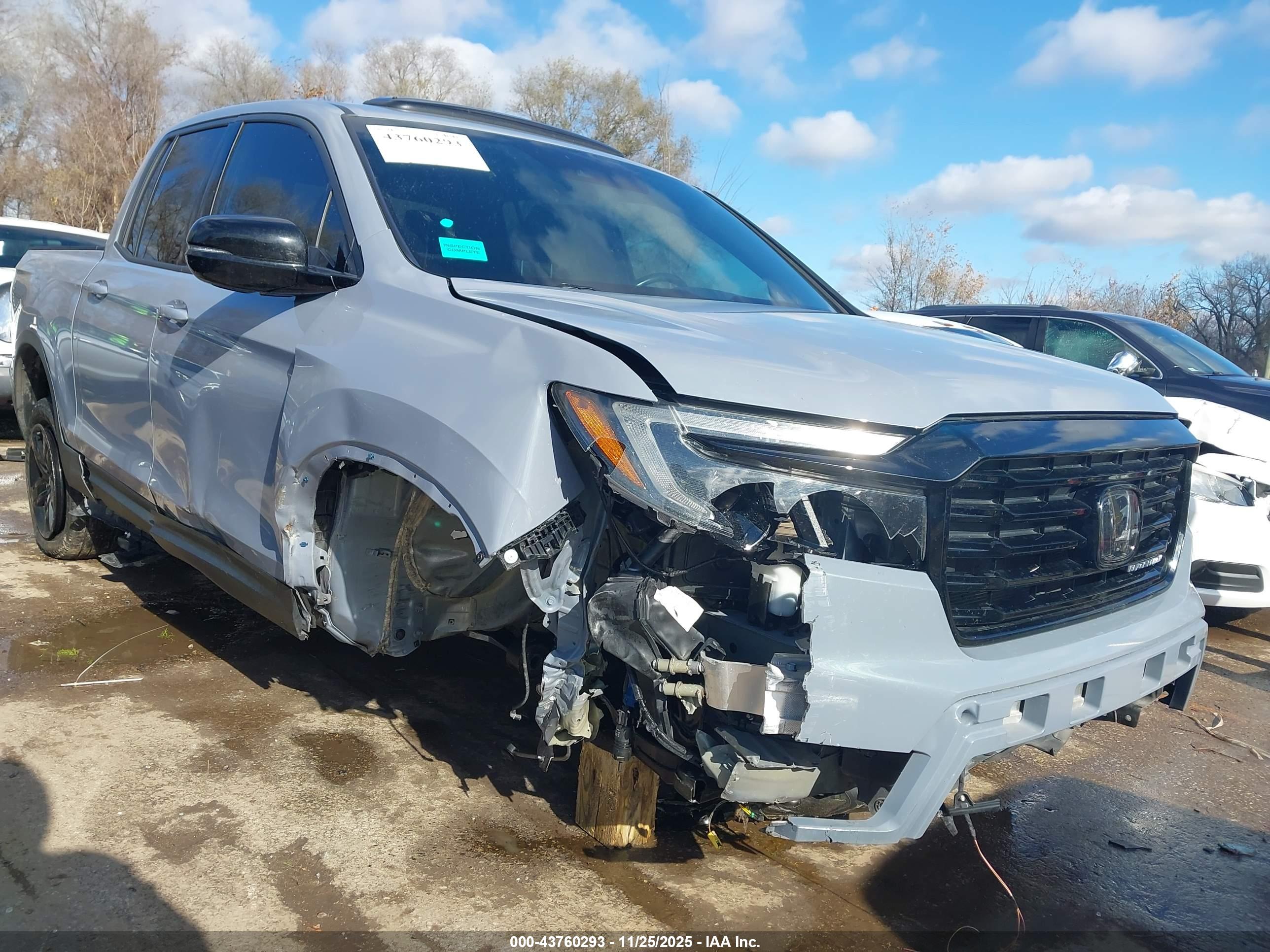HONDA RIDGELINE image 6