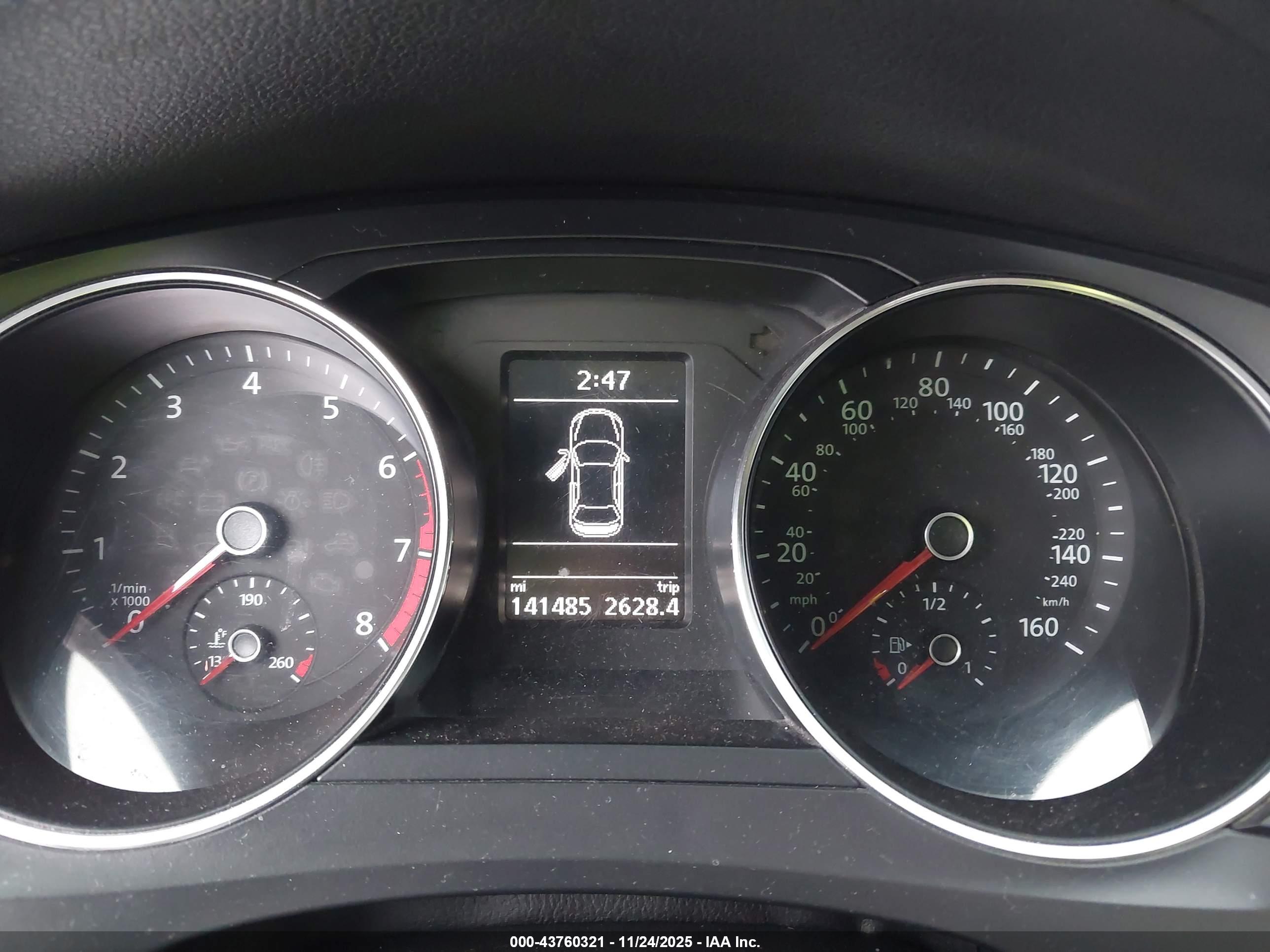 VOLKSWAGEN JETTA image 7