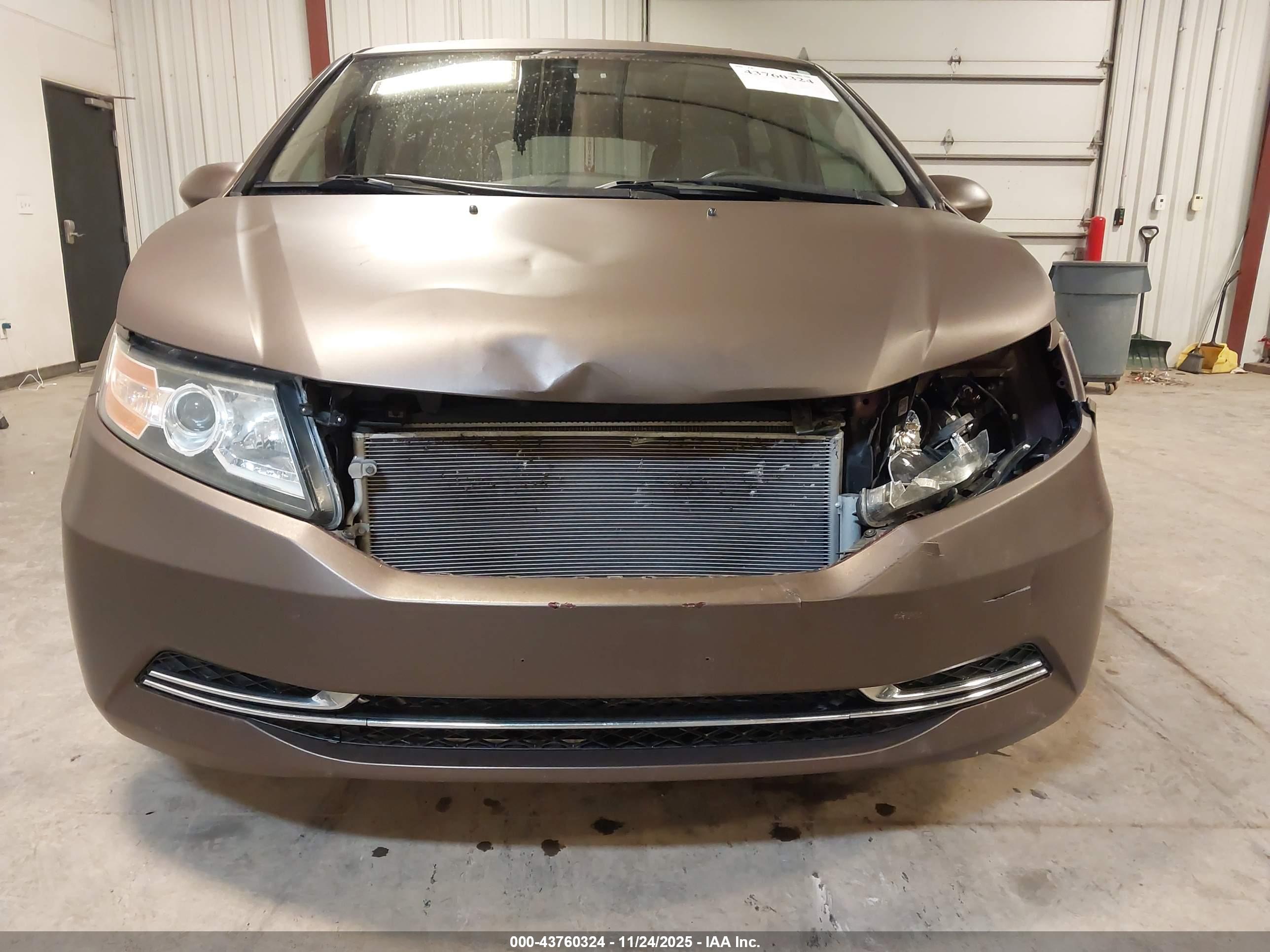 HONDA ODYSSEY image 6