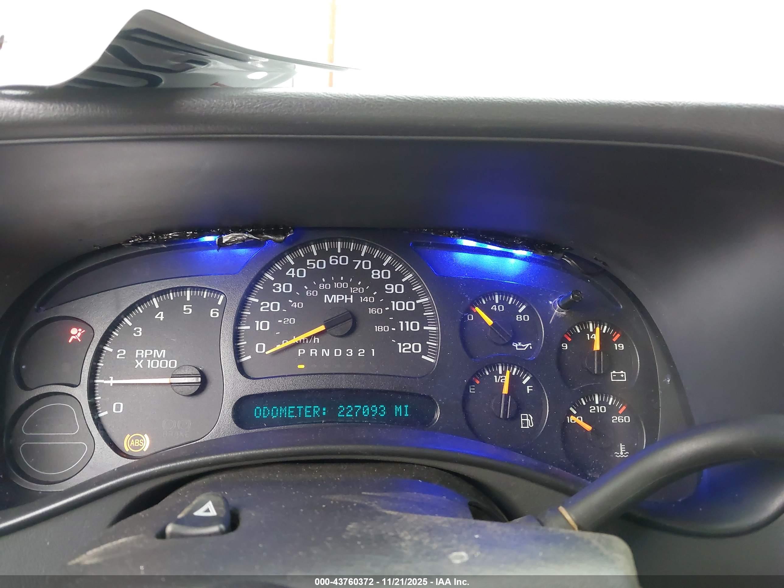 GMC SIERRA image 7