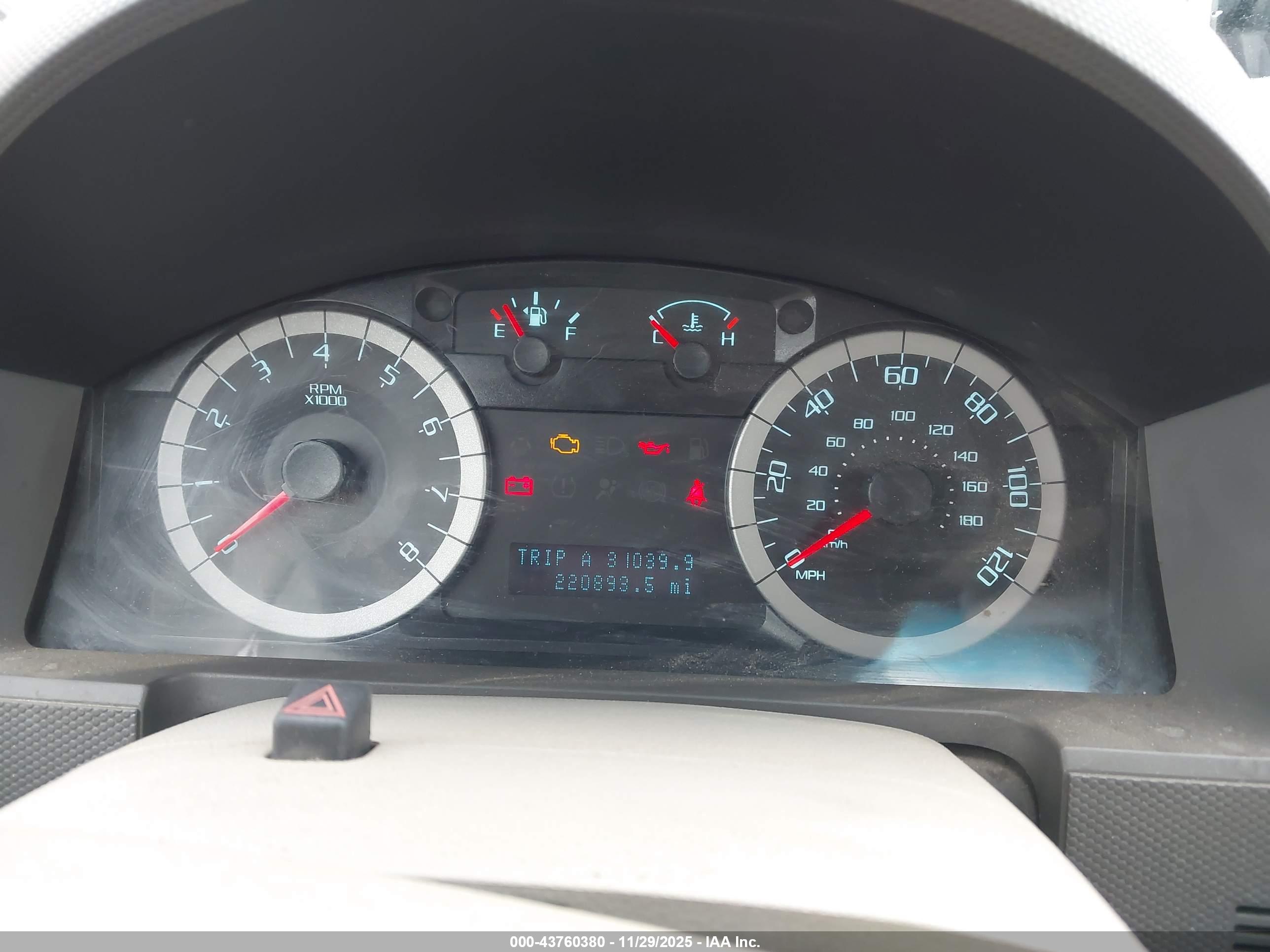 FORD ESCAPE image 7