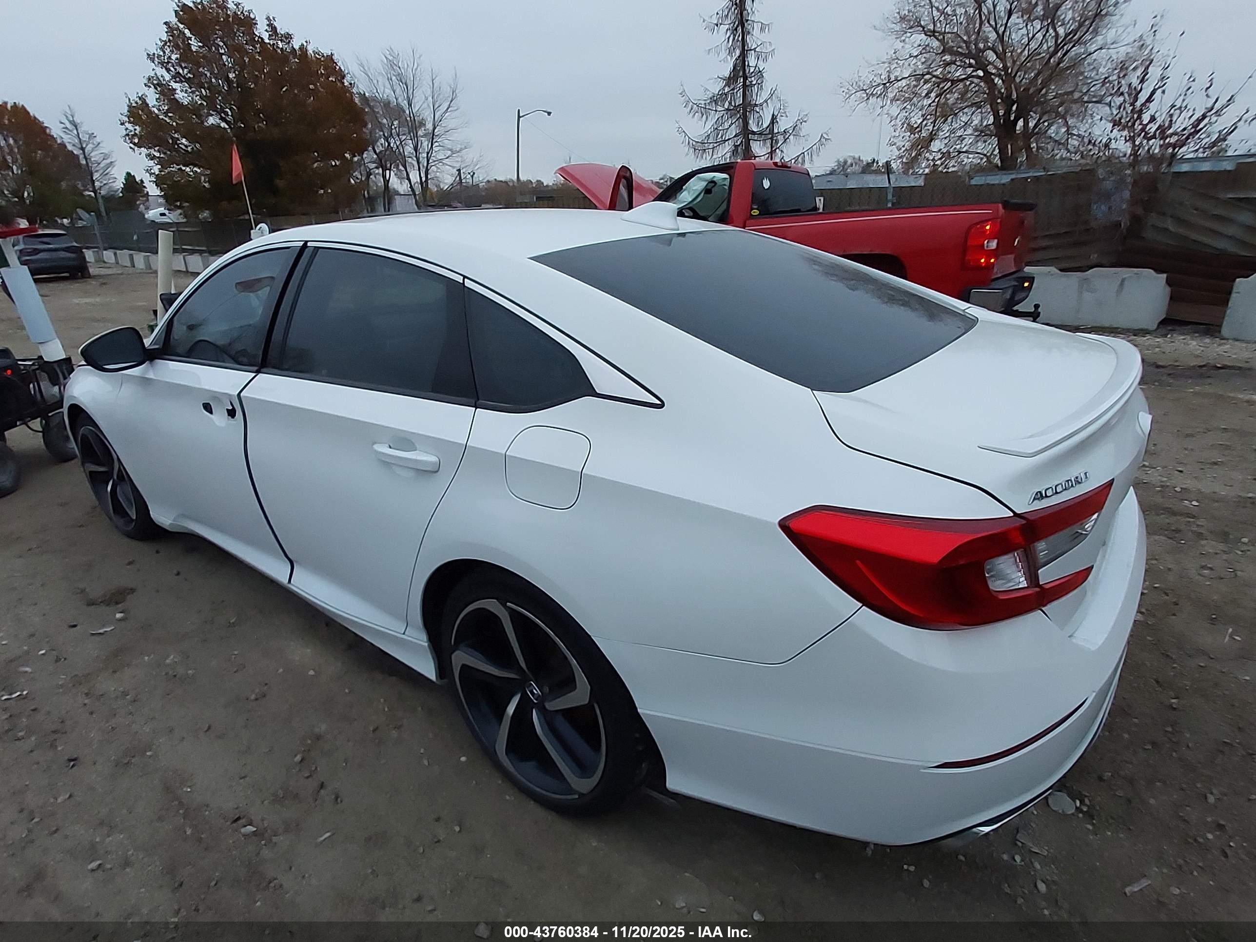 HONDA ACCORD image 3