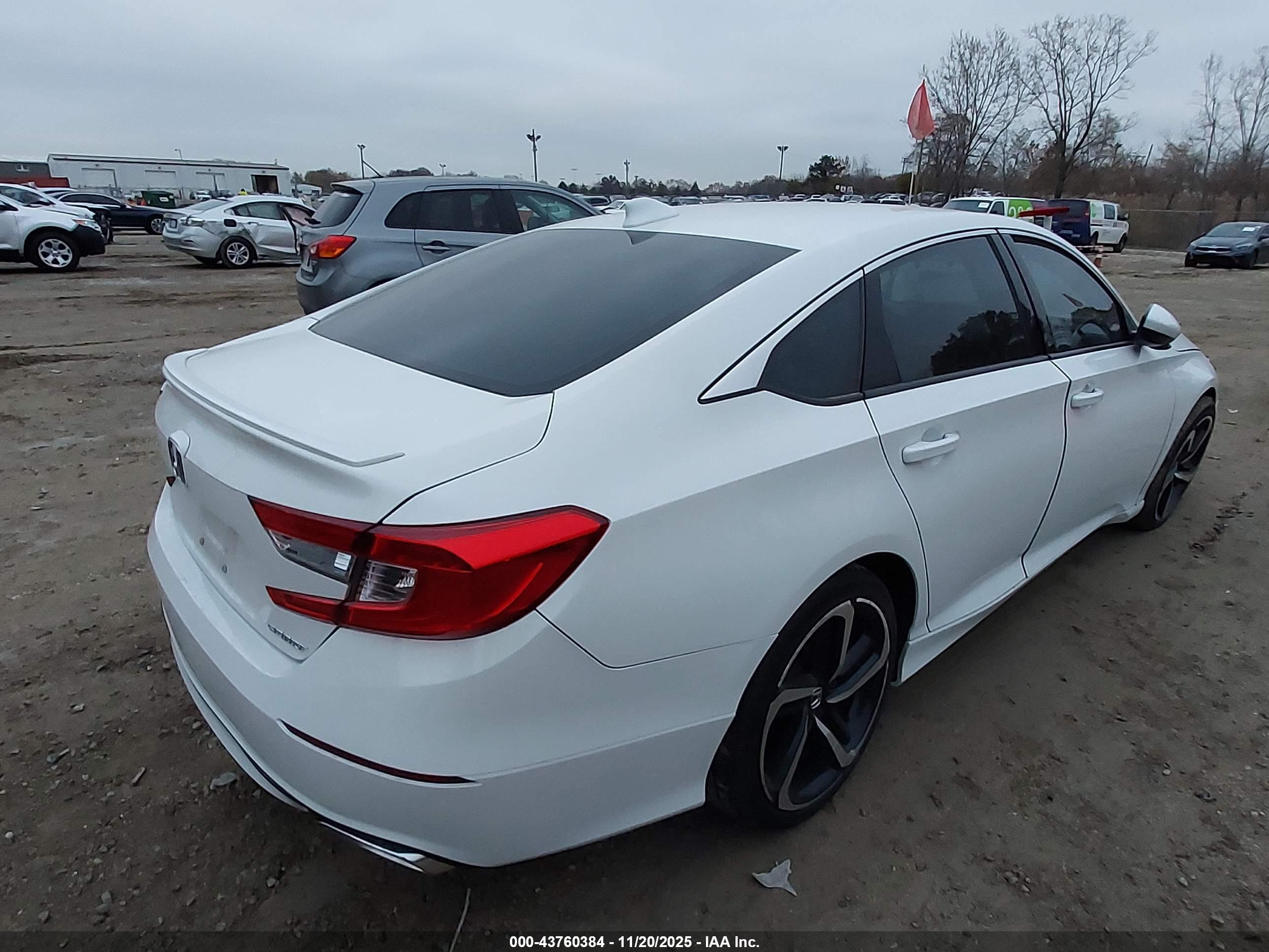 HONDA ACCORD image 4