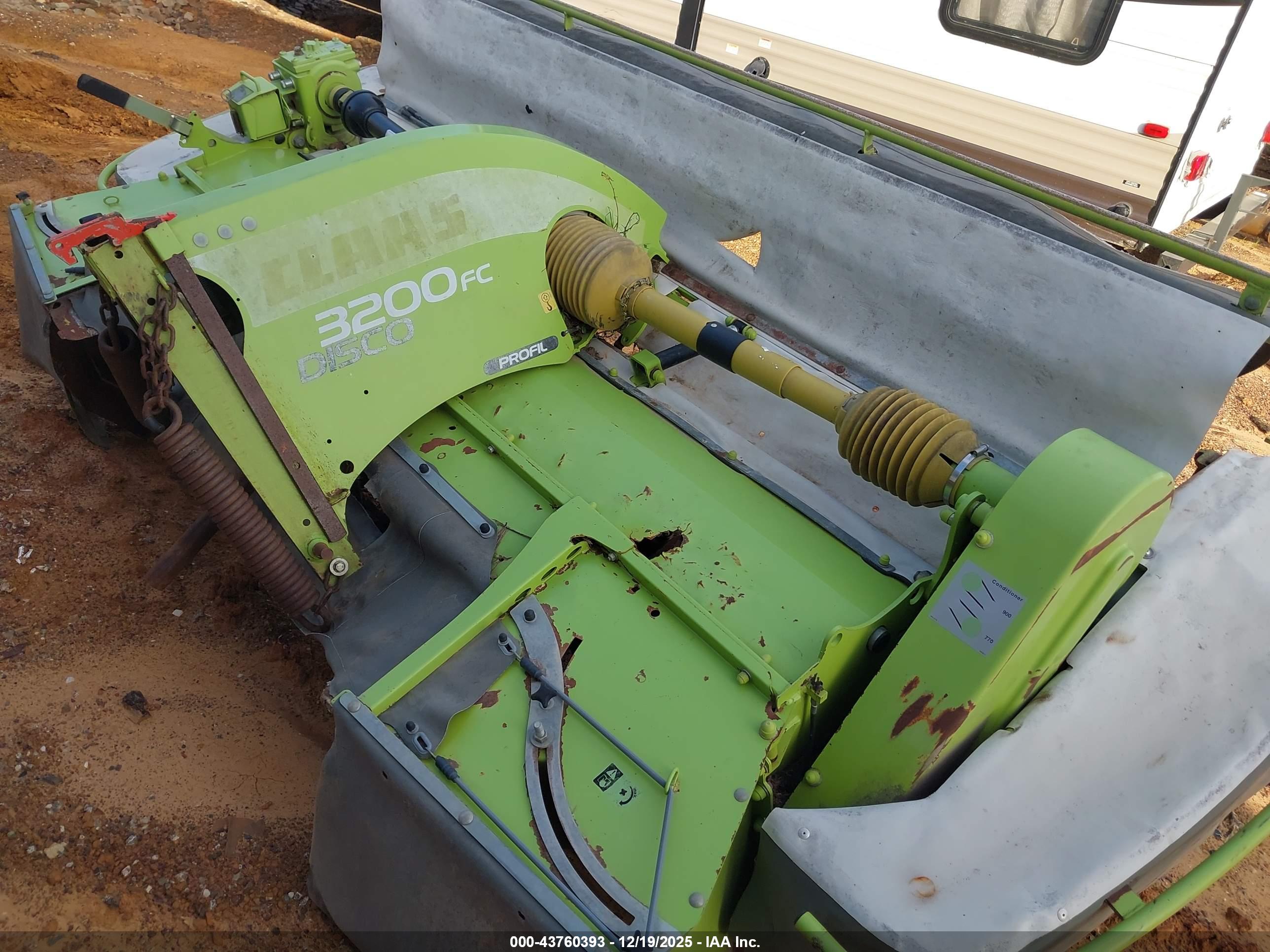 CLAAS 3200FC image 8