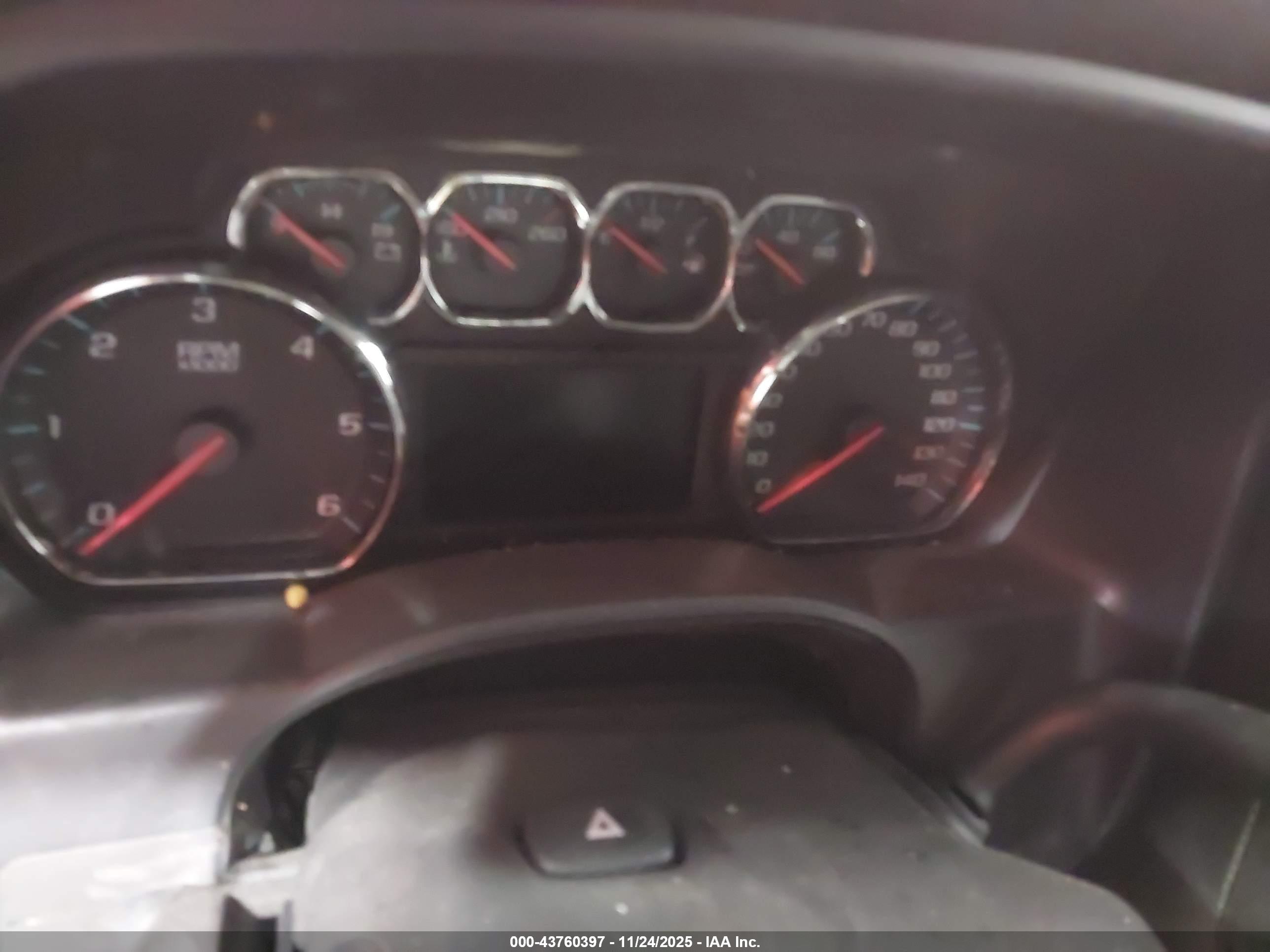 GMC SIERRA image 7