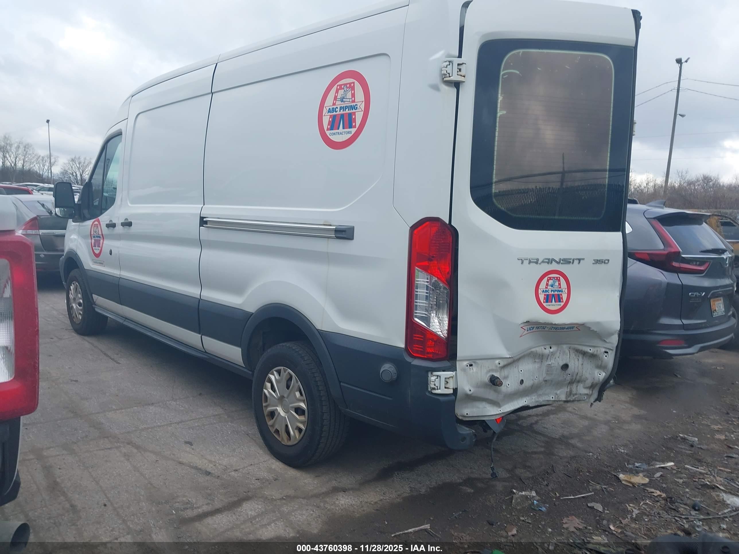 FORD TRANSIT-350 image 3
